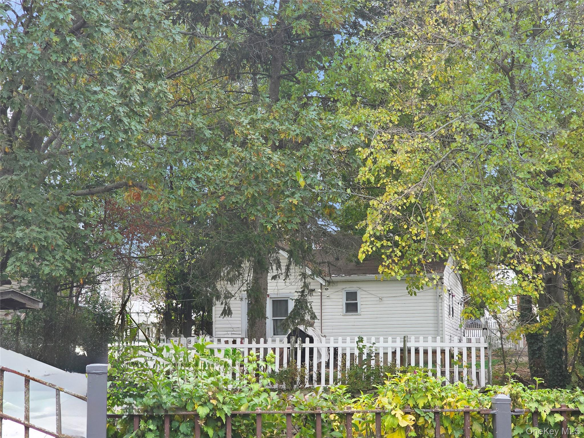 Single Family Carnegie  Nassau County, NY 11003, MLS-930698-6