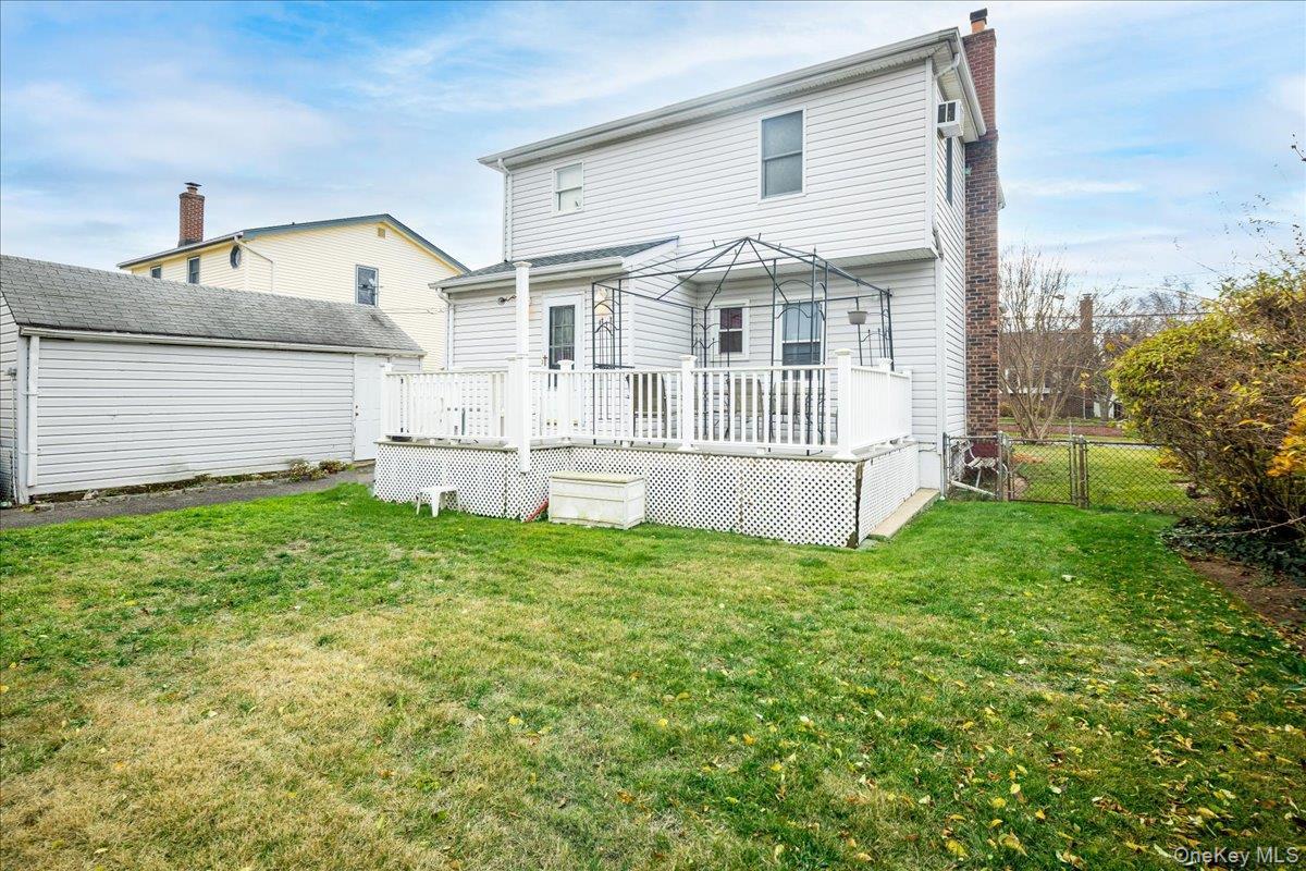 Single Family Nelson Nassau County, NY 11003, MLS-930702-23