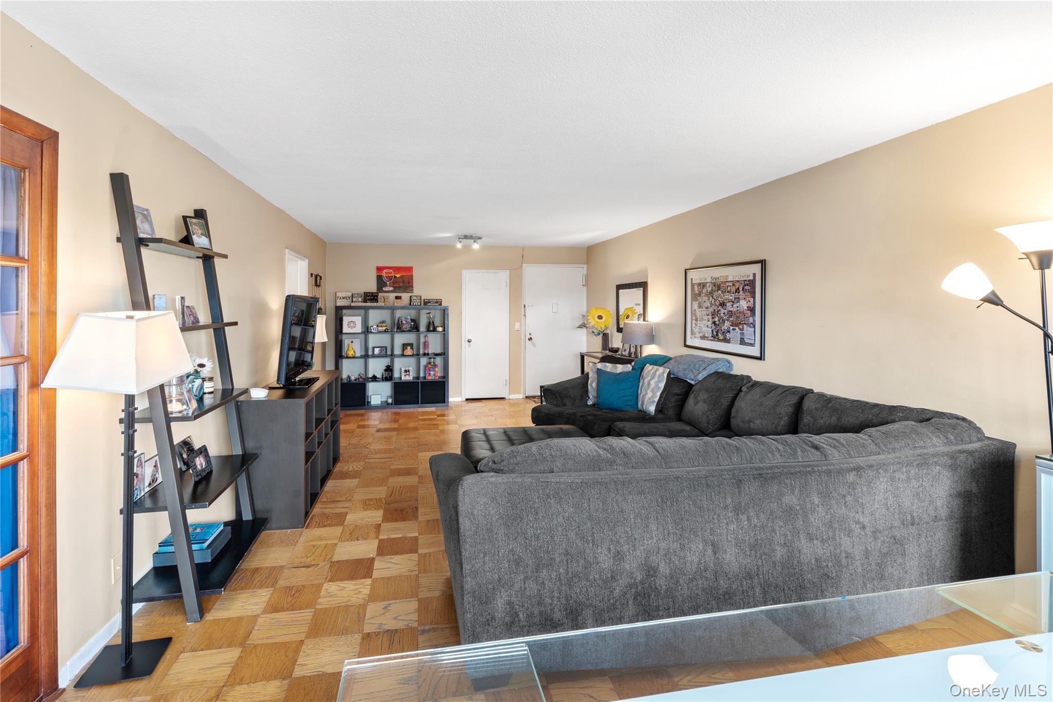 Coop 108th Queens, NY 11375, MLS-930703-4