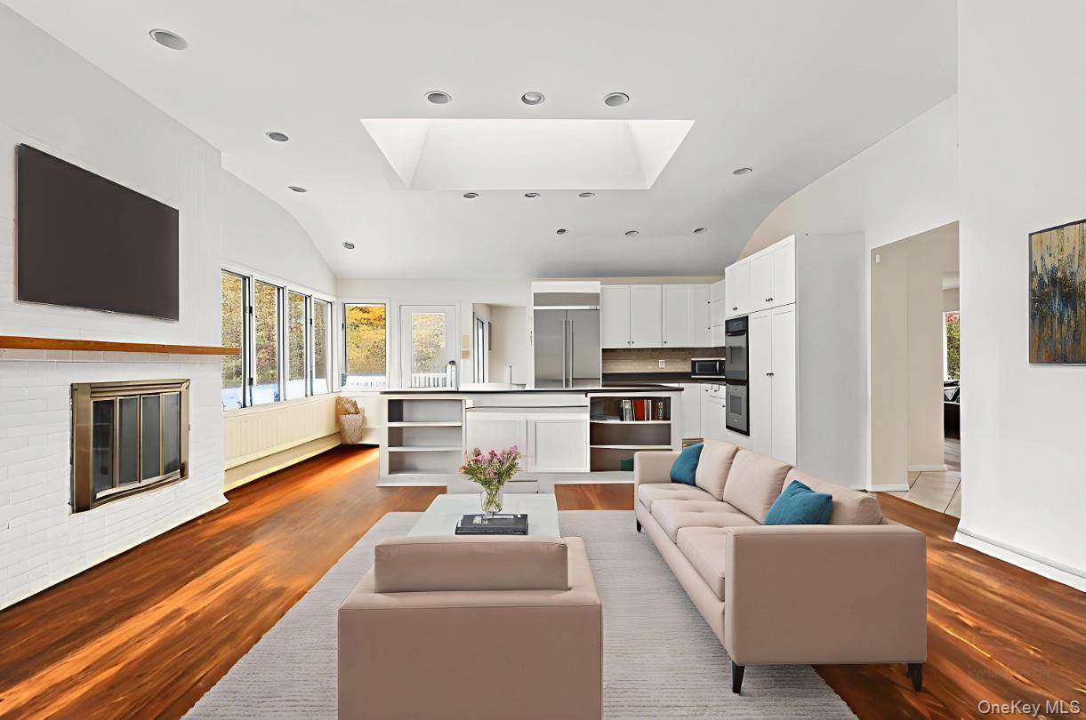 Single Family Brandon Westchester County, NY 10549, MLS-930704-3