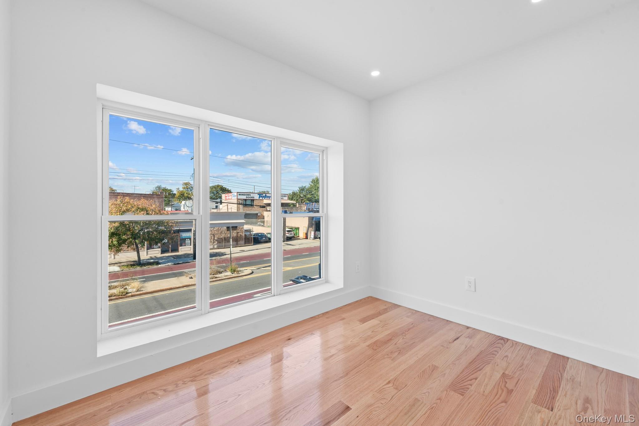 Single Family Avenue M  Brooklyn, NY 11234, MLS-930708-4