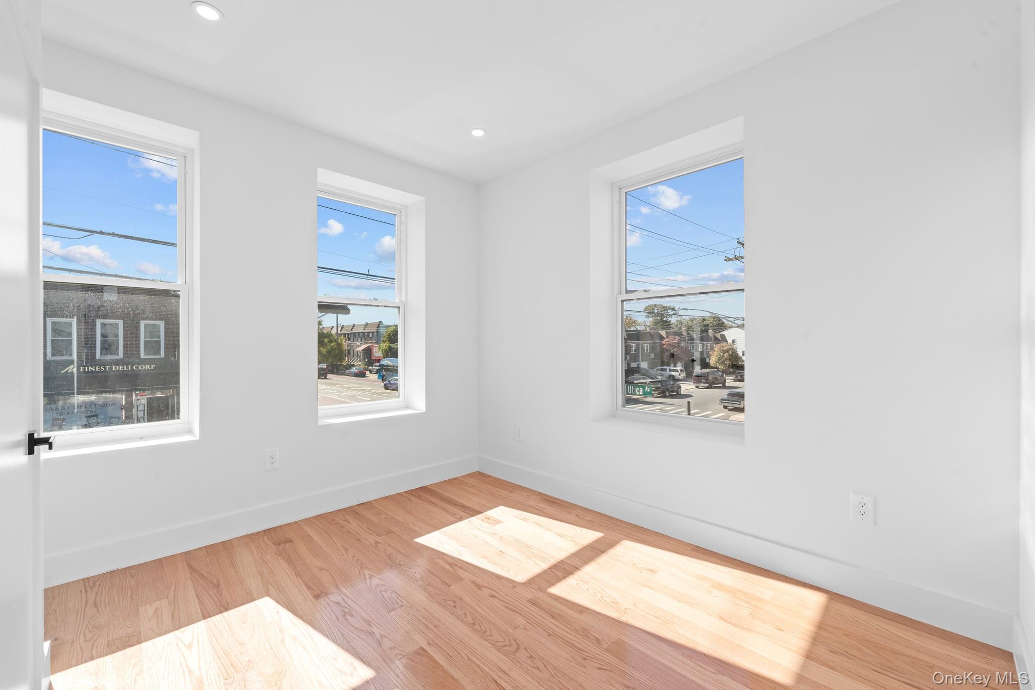 Single Family Avenue M  Brooklyn, NY 11234, MLS-930708-5