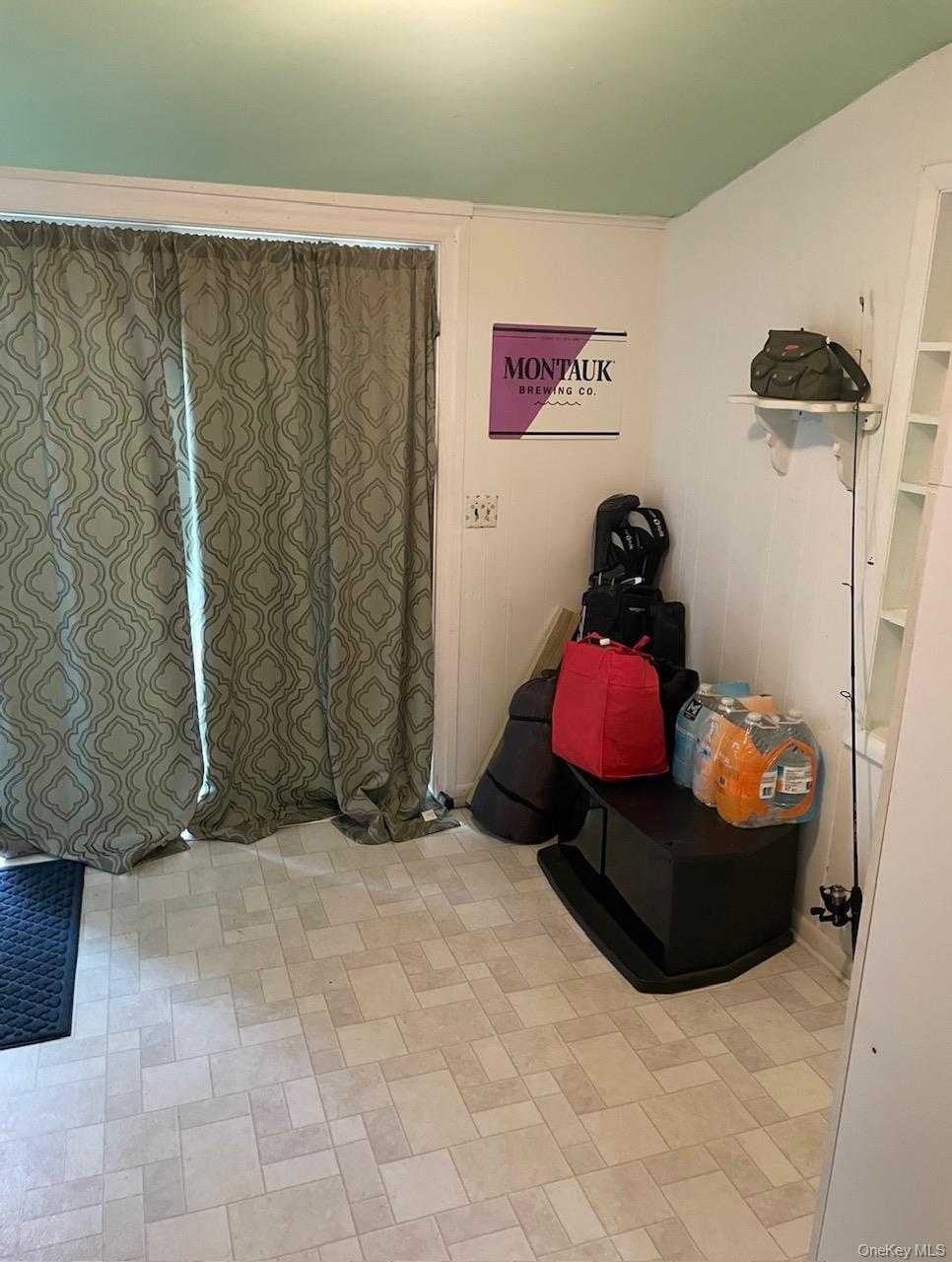 Single Family Harder  Out Of Area, NY 12043, MLS-930717-11