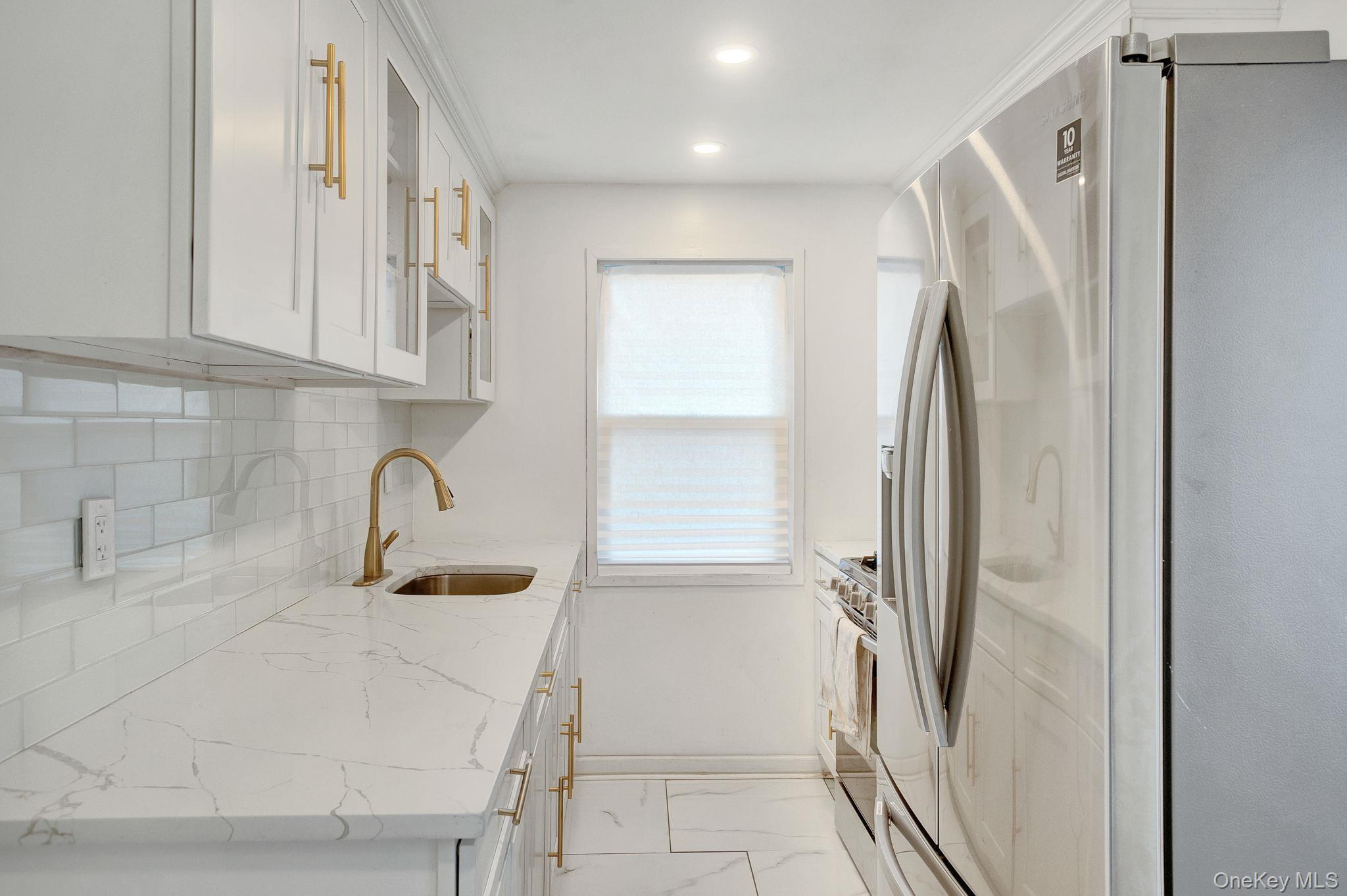 Single Family 130th  Queens, NY 11413, MLS-930732-10