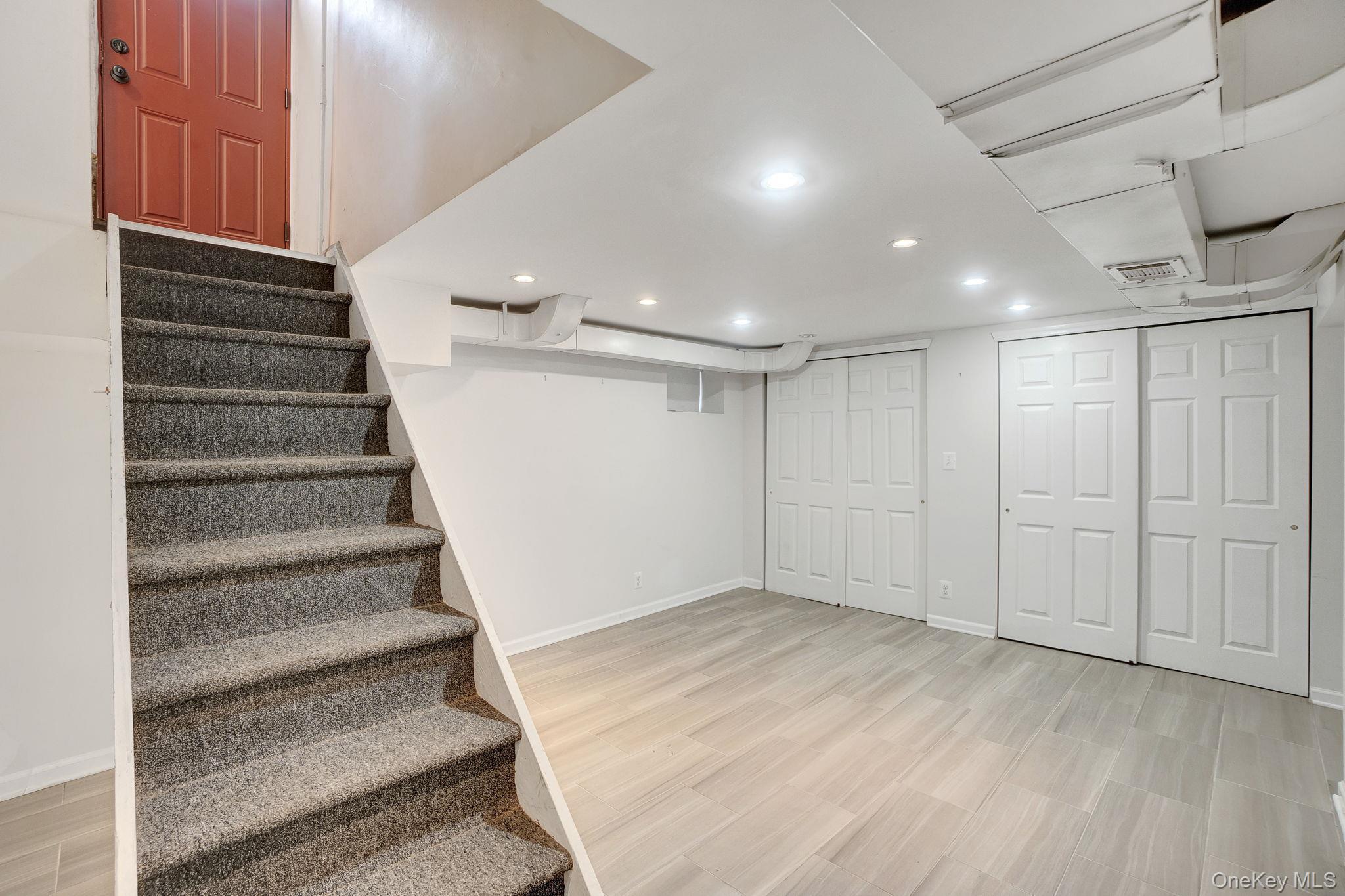 Single Family 130th  Queens, NY 11413, MLS-930732-27