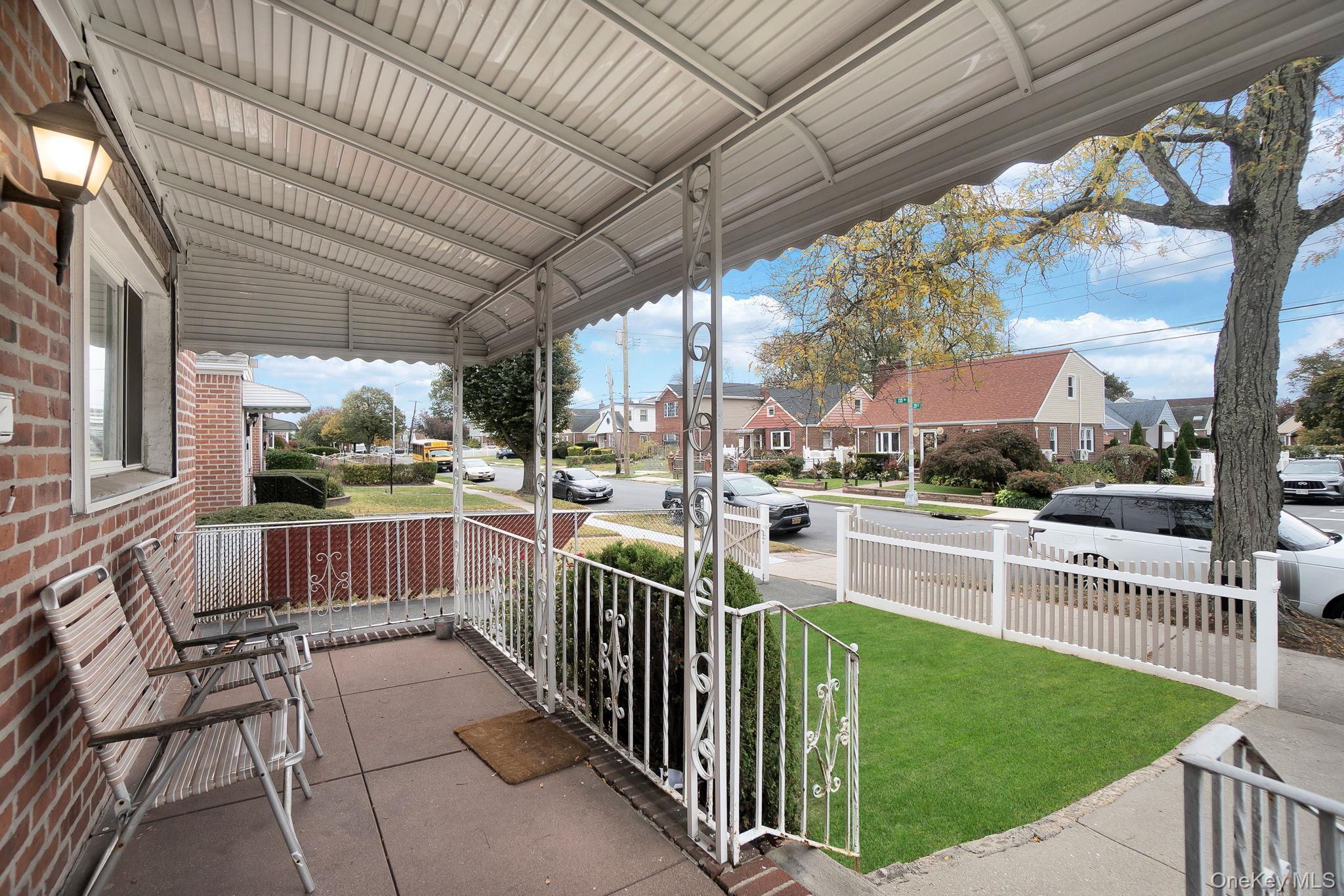 Single Family 130th  Queens, NY 11413, MLS-930732-6