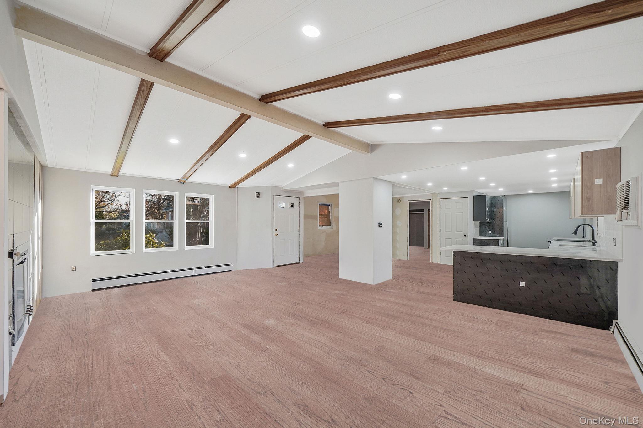 Single Family Erie  Suffolk County, NY 11741, MLS-930752-6