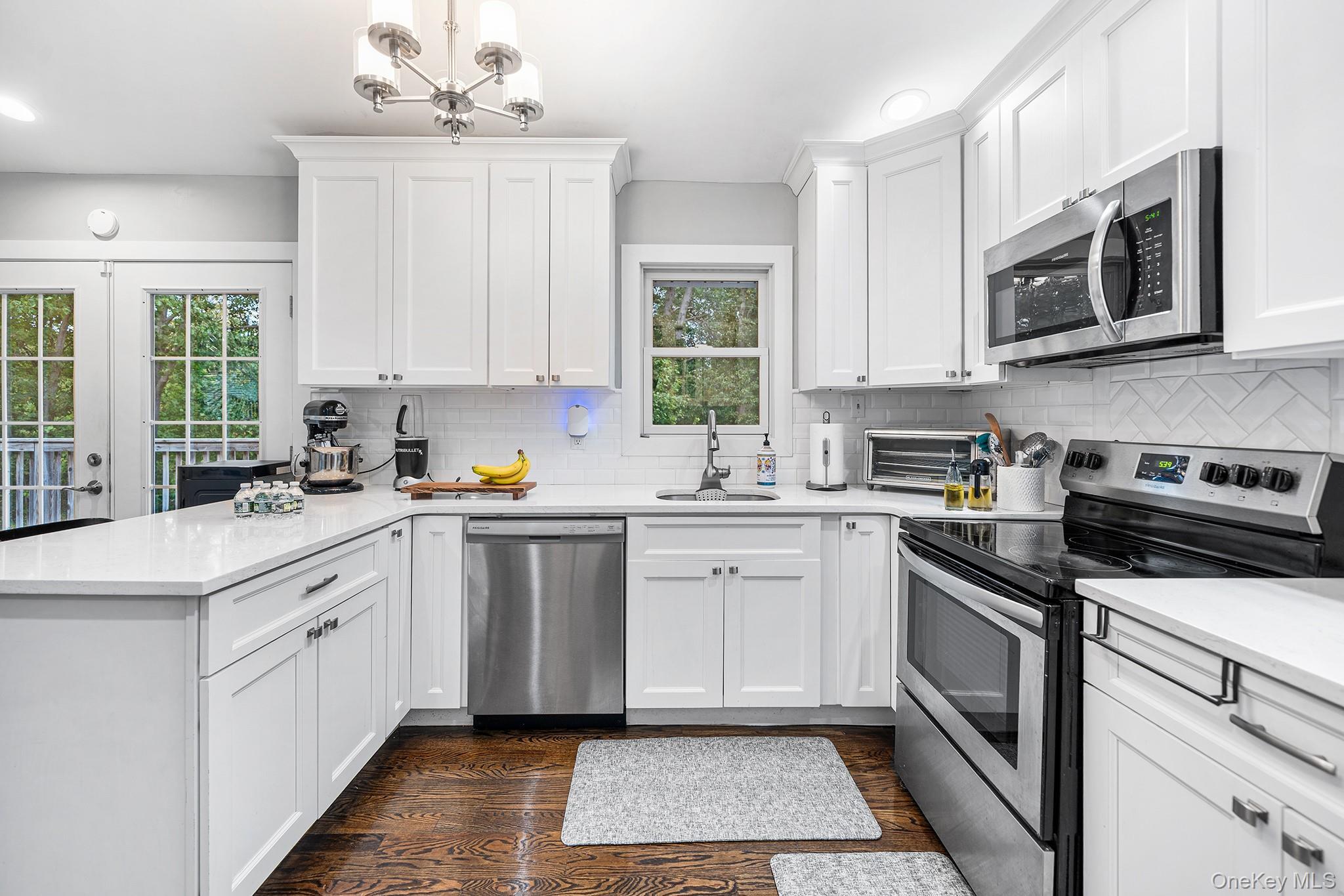 Single Family Hitching Post Nassau County, NY 11542, MLS-930753-11