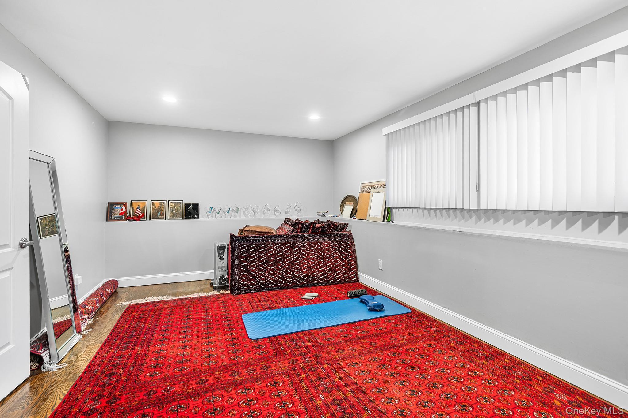 Single Family Hitching Post Nassau County, NY 11542, MLS-930753-26