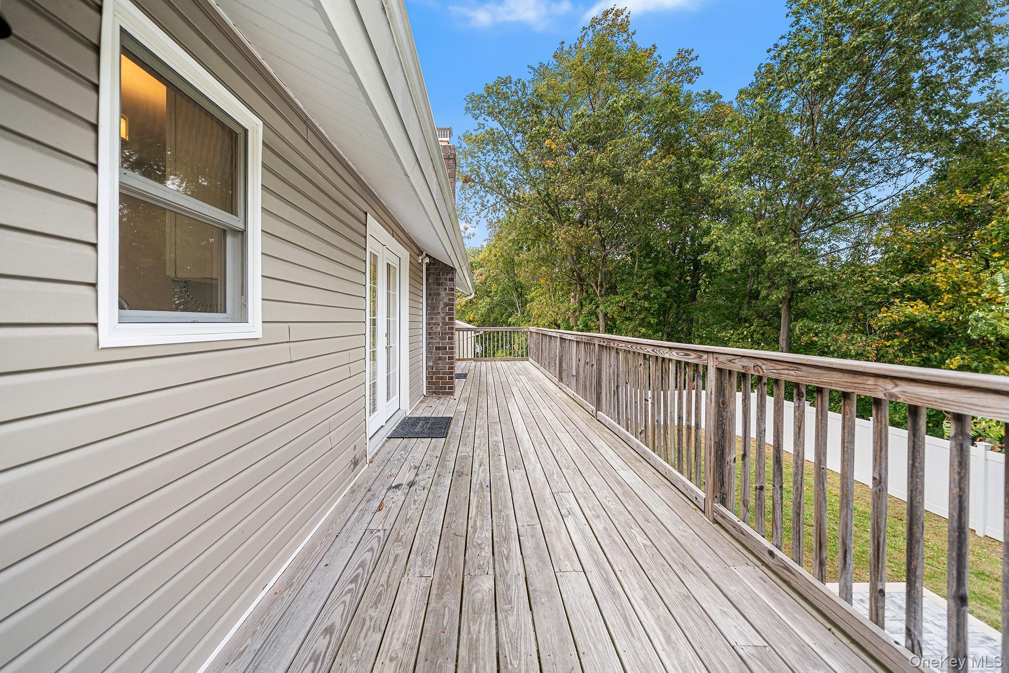 Single Family Hitching Post Nassau County, NY 11542, MLS-930753-36