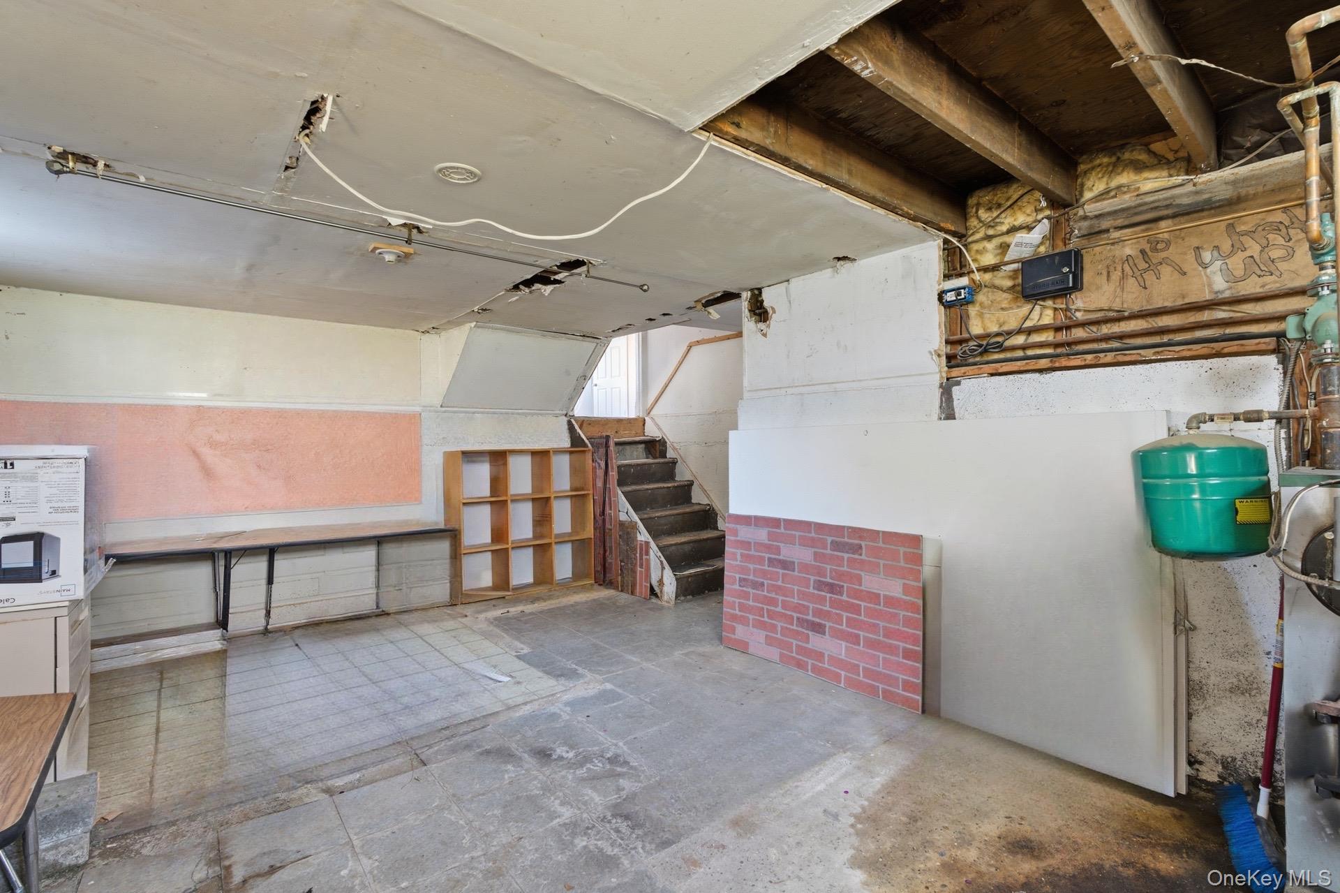 Single Family Date  Suffolk County, NY 11722, MLS-930765-20