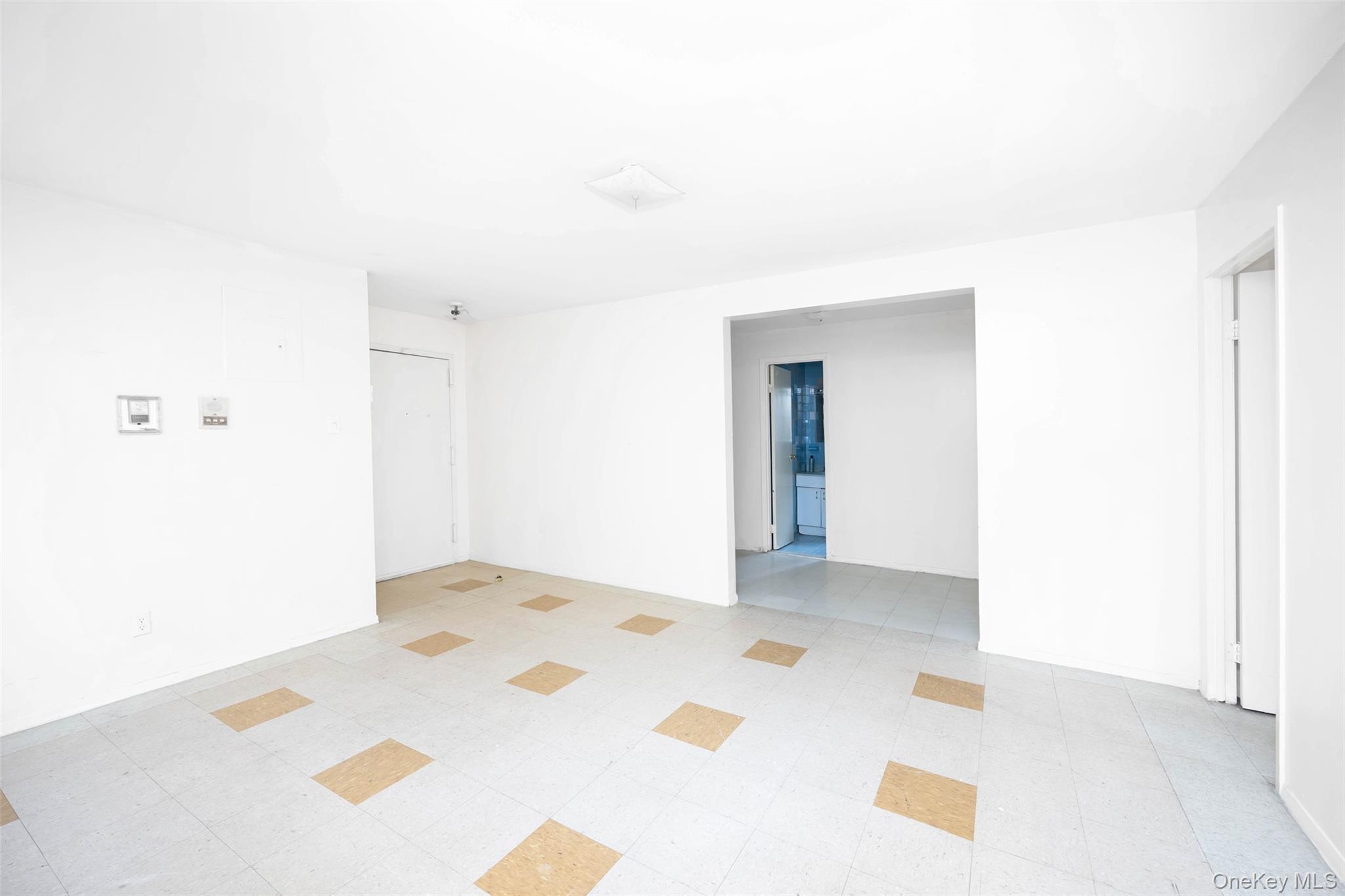 Single Family 125th Queens, NY 11356, MLS-930772-11