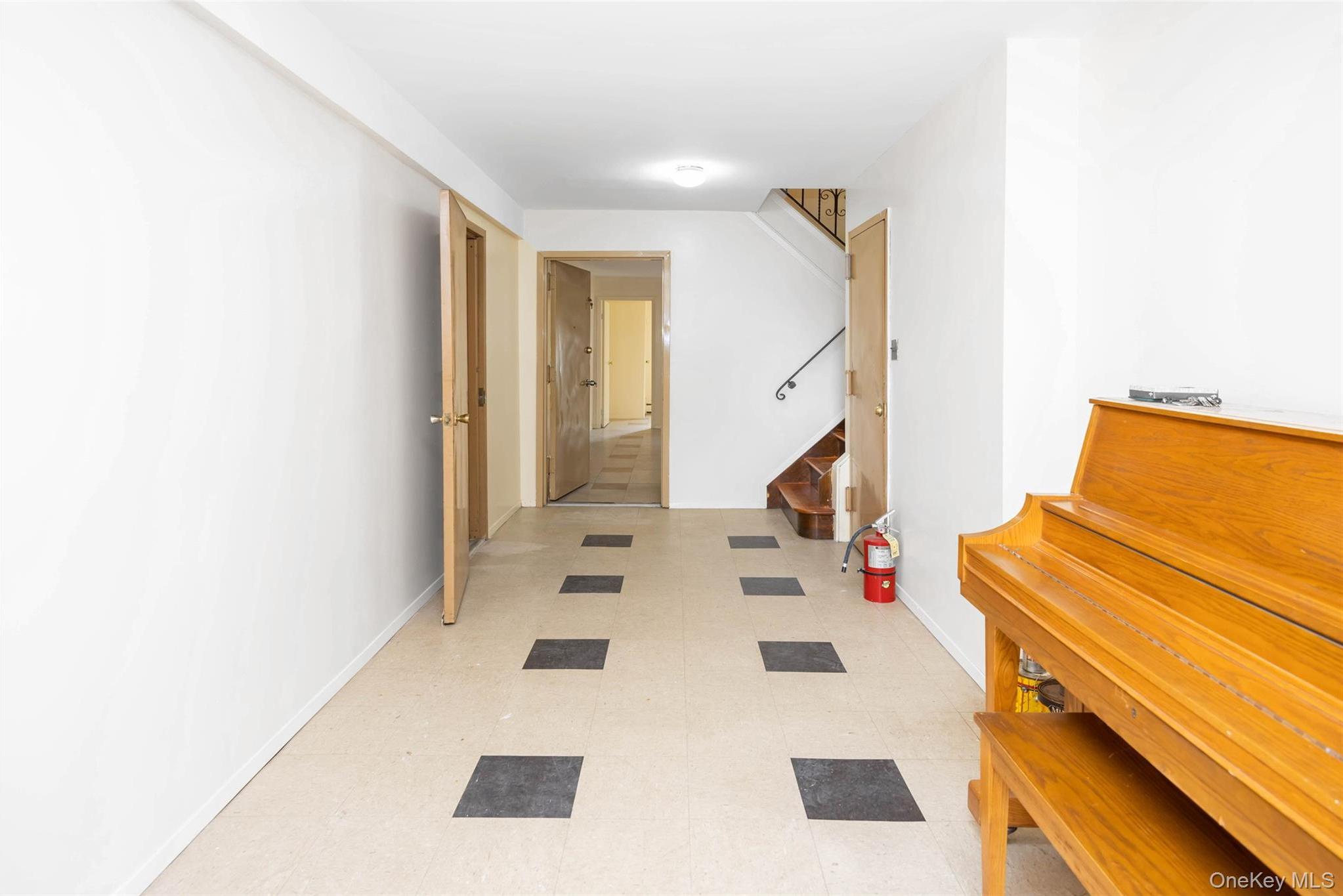 Single Family 125th Queens, NY 11356, MLS-930772-13