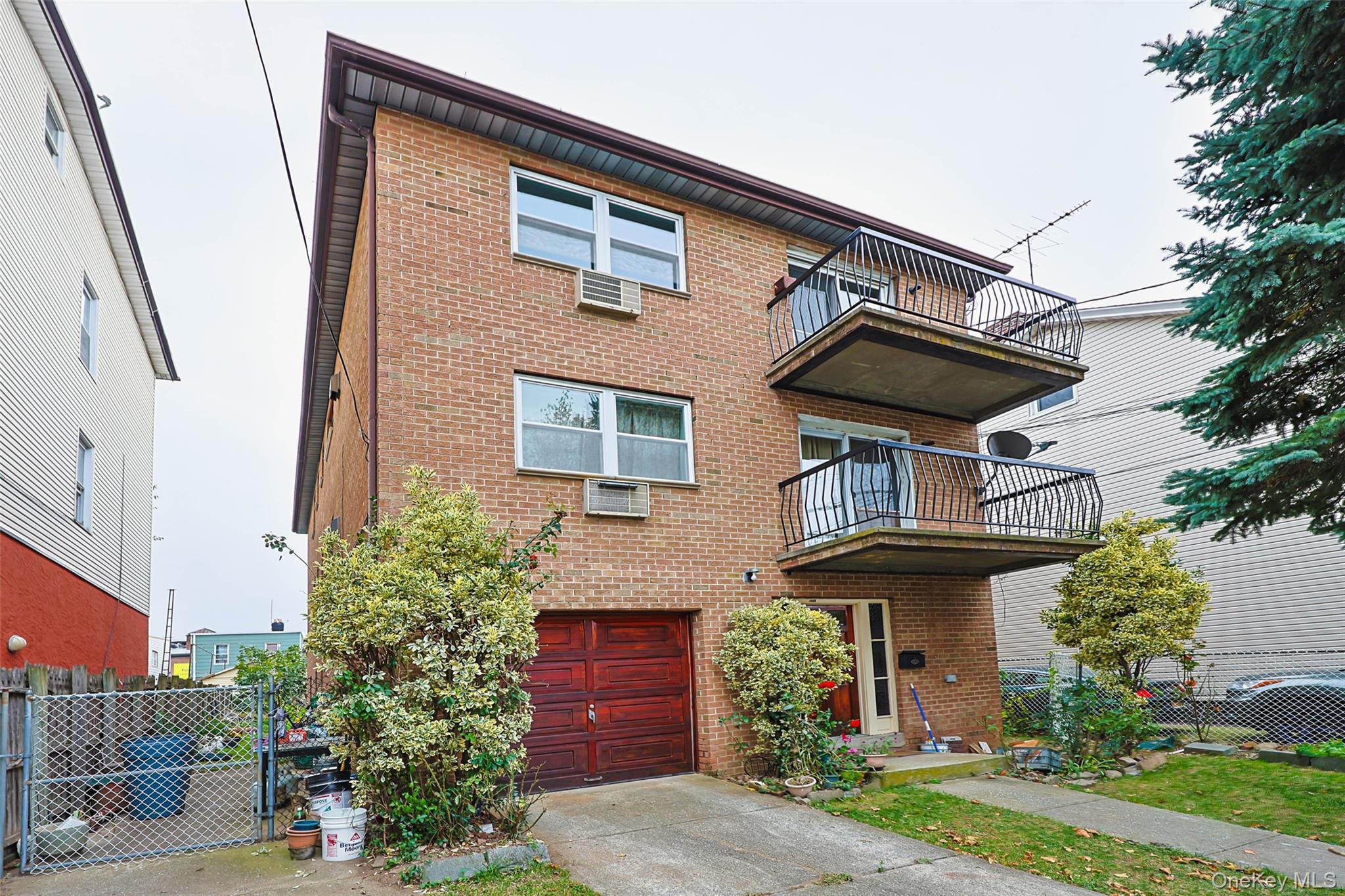 Single Family 125th Queens, NY 11356, MLS-930772-2