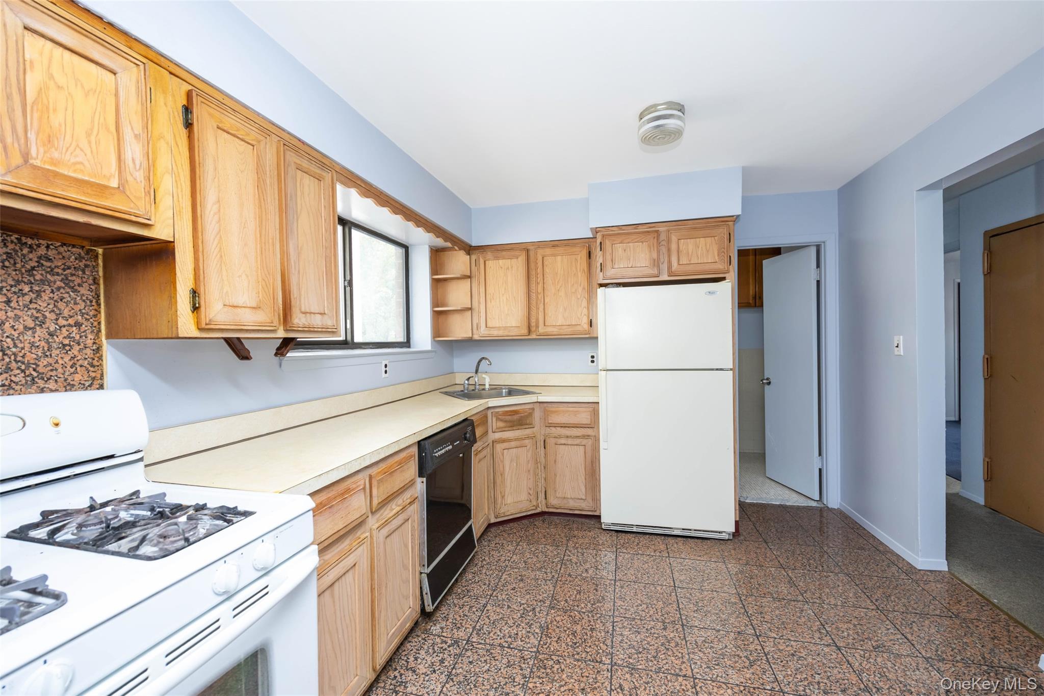 Single Family 125th Queens, NY 11356, MLS-930772-20