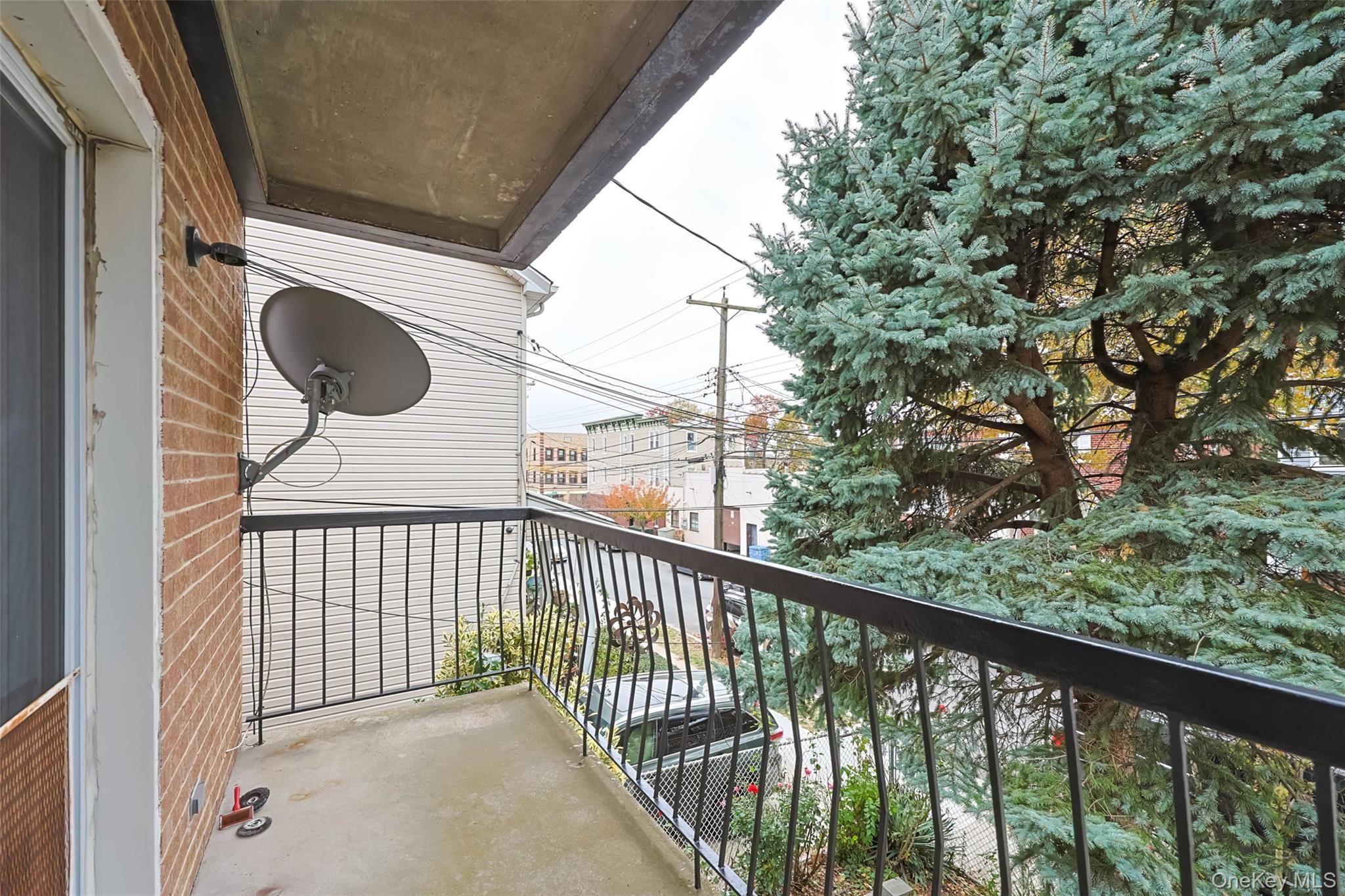 Single Family 125th Queens, NY 11356, MLS-930772-33