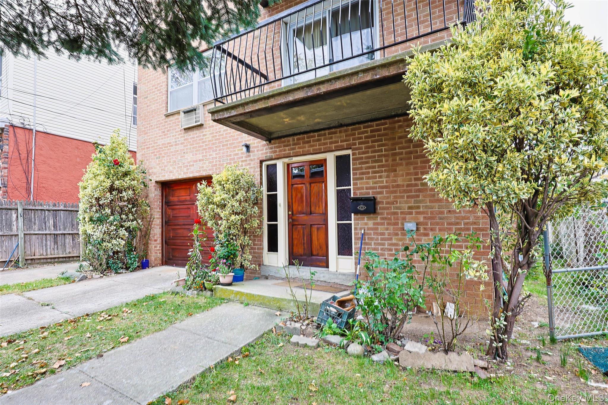 Single Family 125th Queens, NY 11356, MLS-930772-4