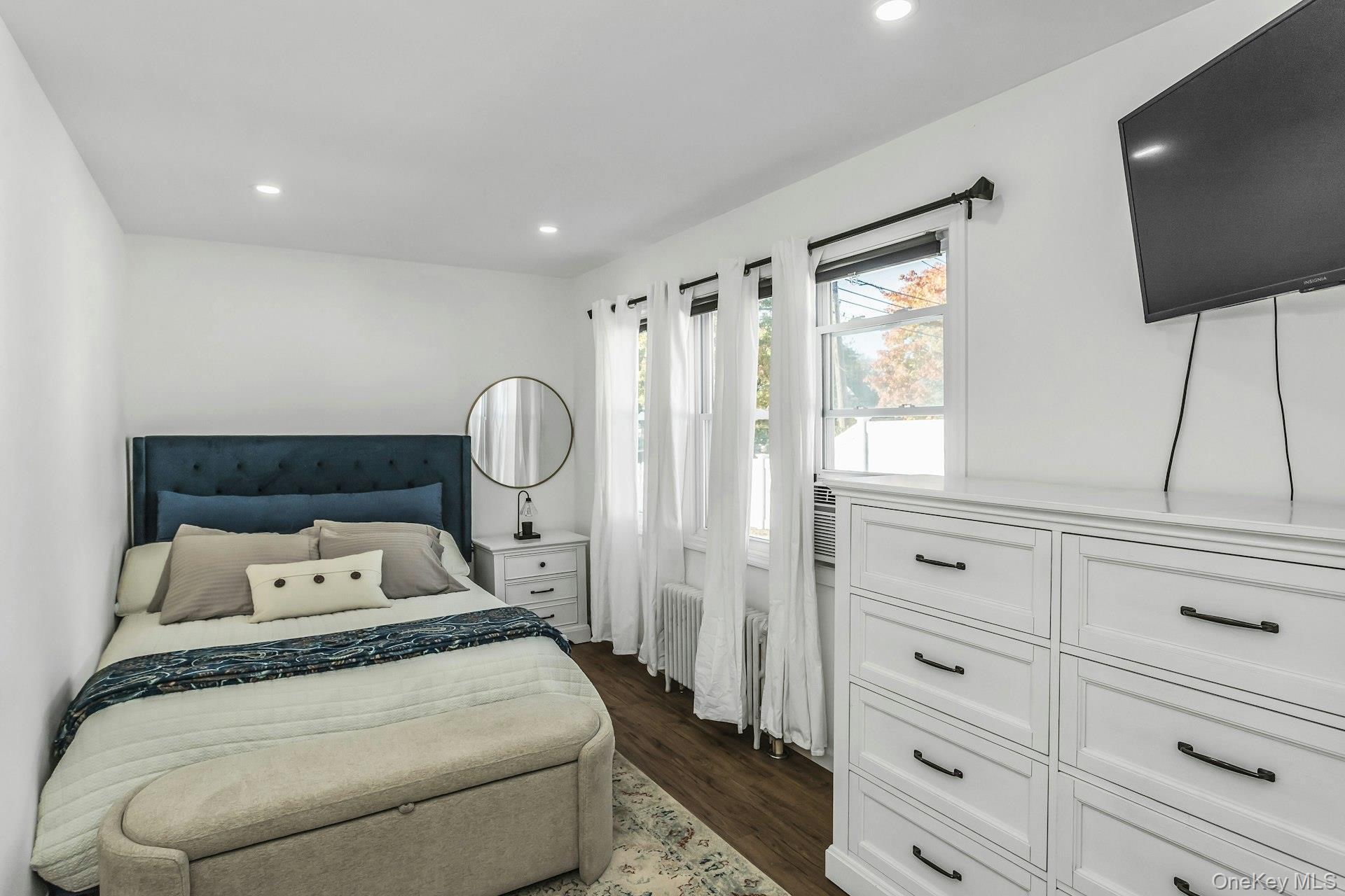 Single Family 13th  Nassau County, NY 11560, MLS-930778-15