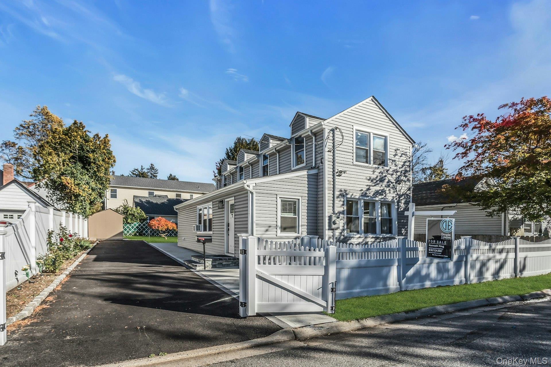 Single Family 13th  Nassau County, NY 11560, MLS-930778-30