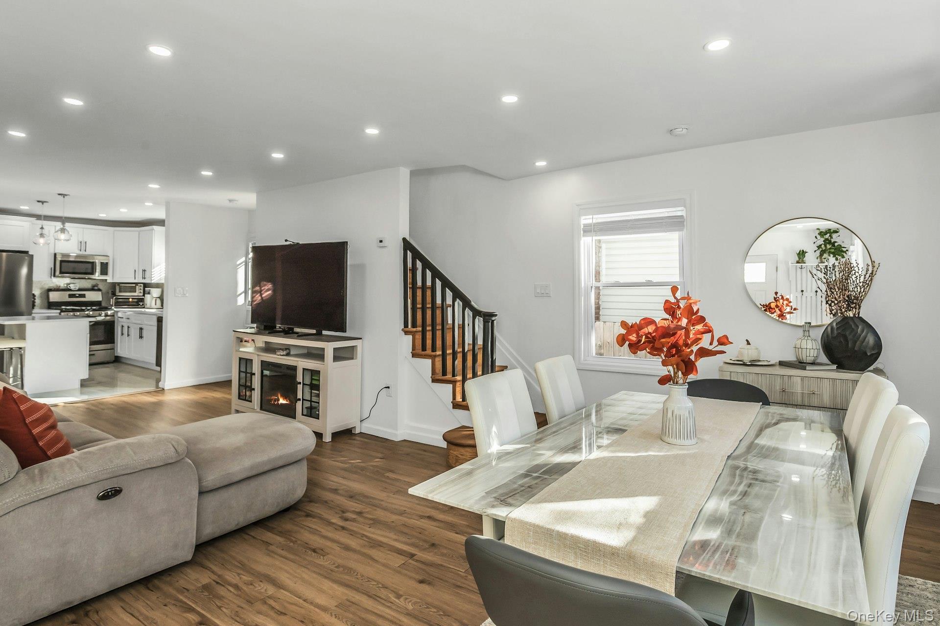 Single Family 13th  Nassau County, NY 11560, MLS-930778-5