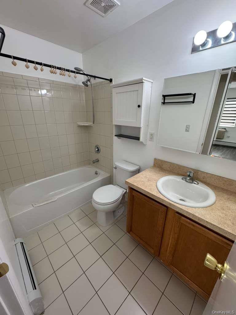 Apartment Horizon  Bronx, NY 10473, MLS-930782-11