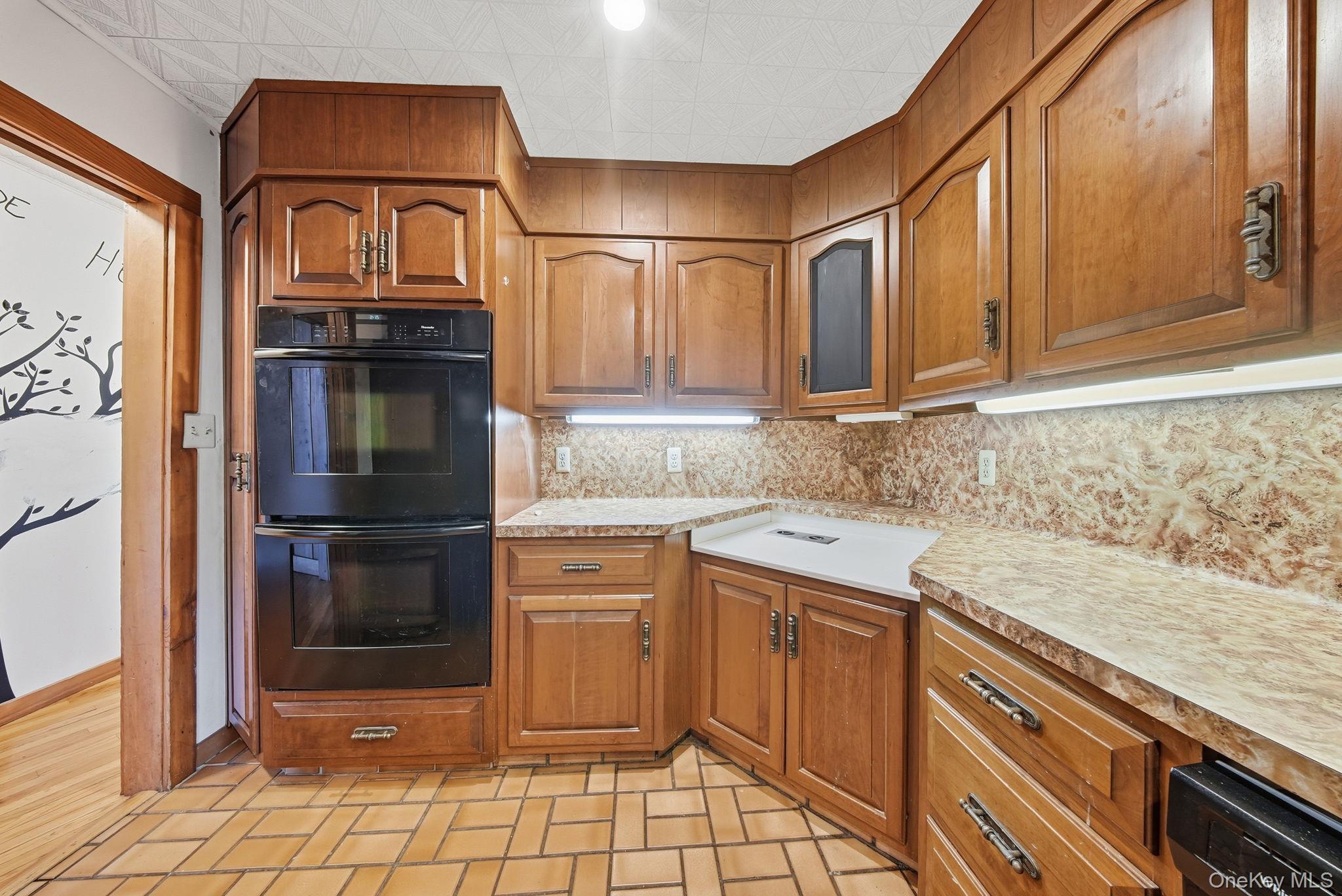 Single Family Highview  Sullivan County, NY 12721, MLS-930791-21