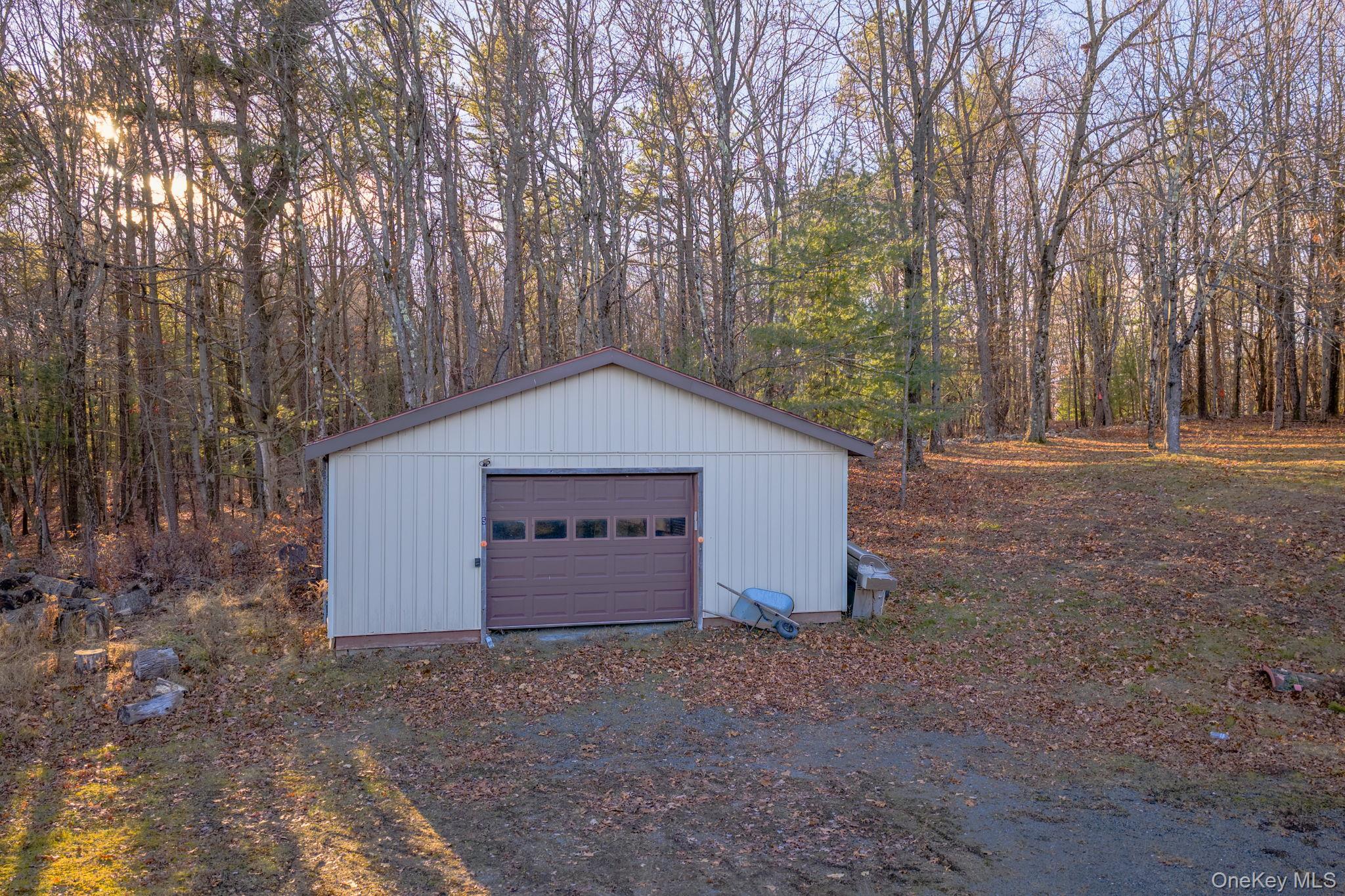 Single Family Highview  Sullivan County, NY 12721, MLS-930791-40