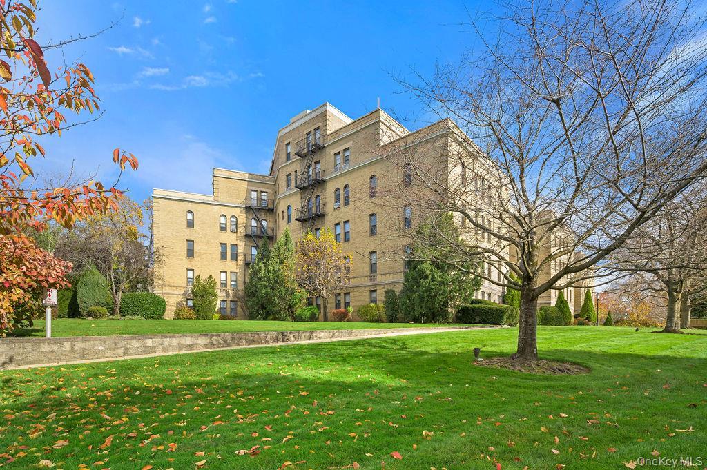 Coop Calton  Westchester County, NY 10804, MLS-930803-30