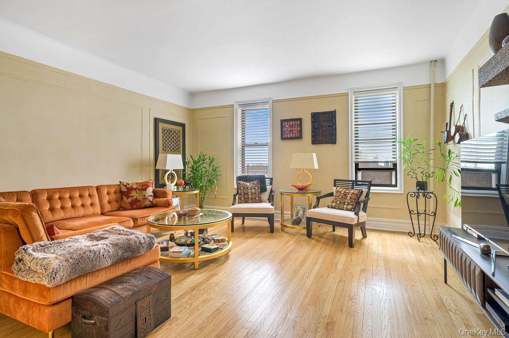 Coop Calton  Westchester County, NY 10804, MLS-930803-8