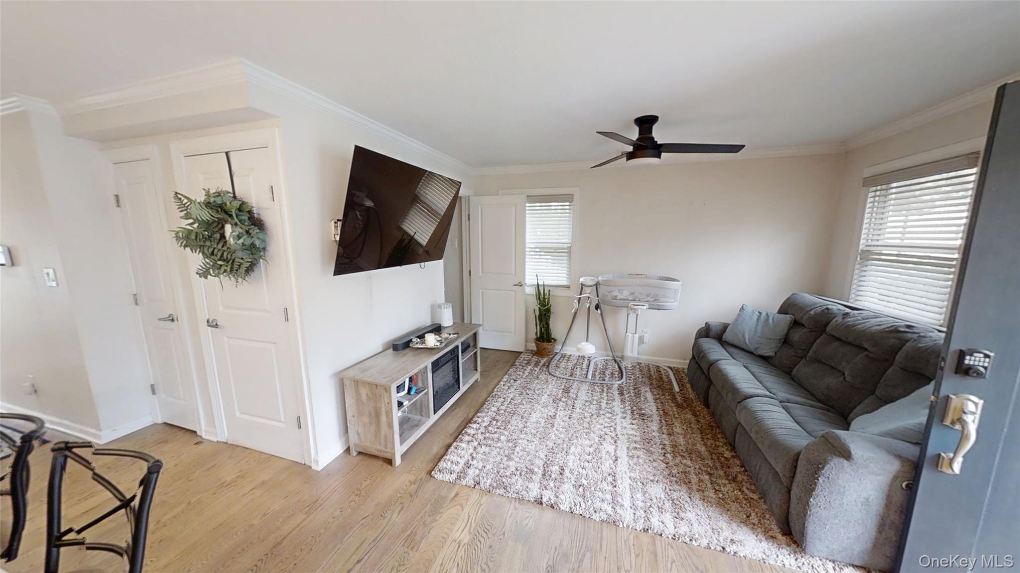 Single Family Woodrow  Suffolk County, NY 11704, MLS-930814-3