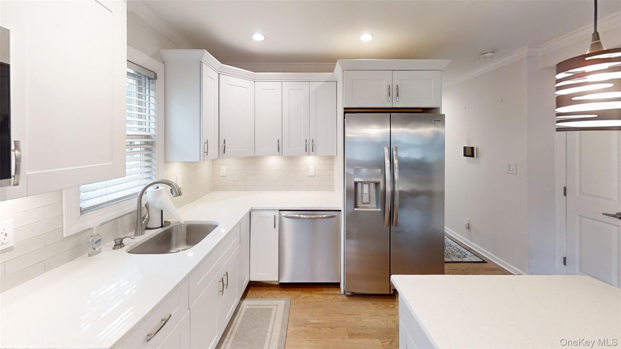 Single Family Woodrow  Suffolk County, NY 11704, MLS-930814-5