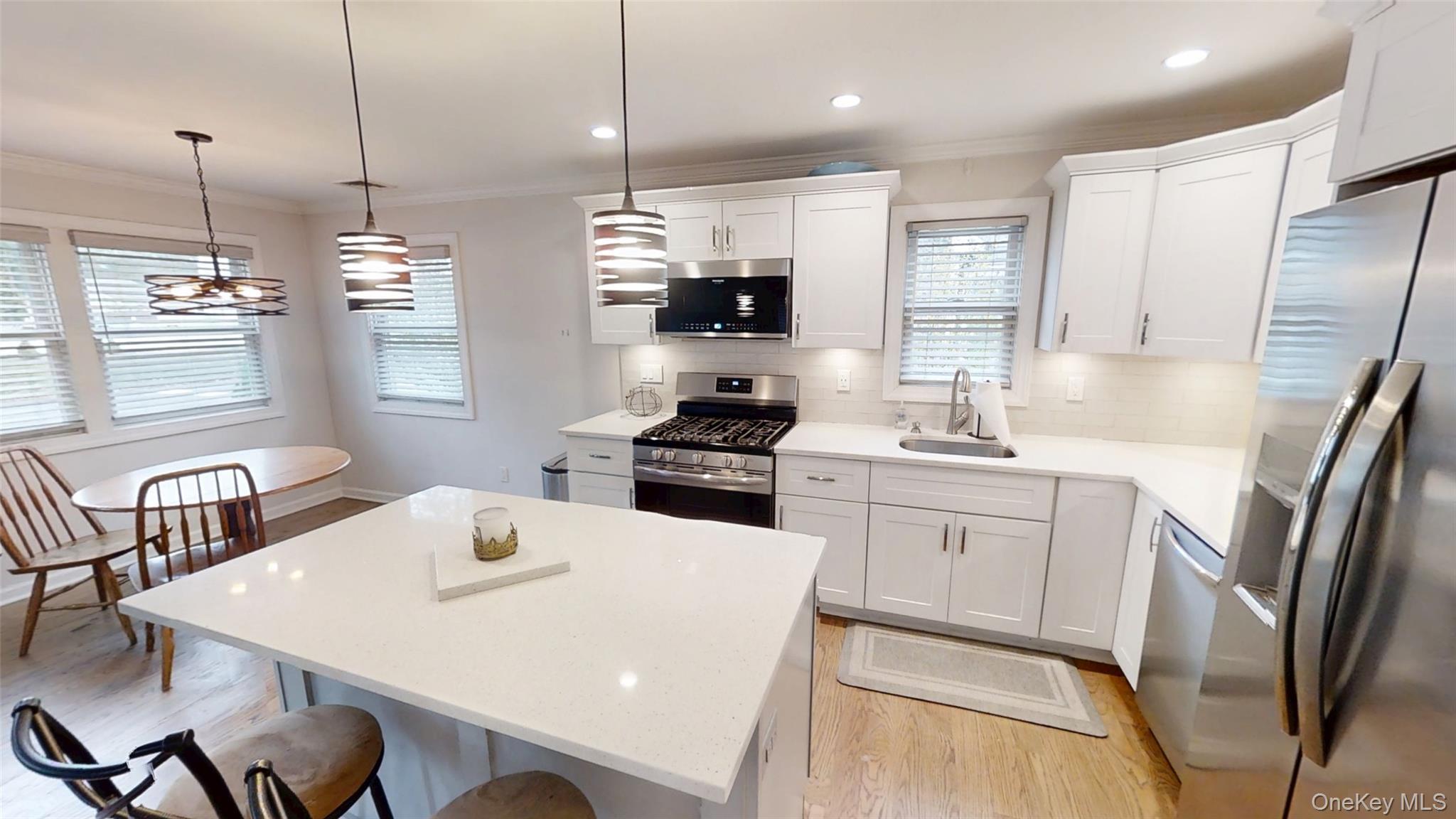 Single Family Woodrow  Suffolk County, NY 11704, MLS-930814-6