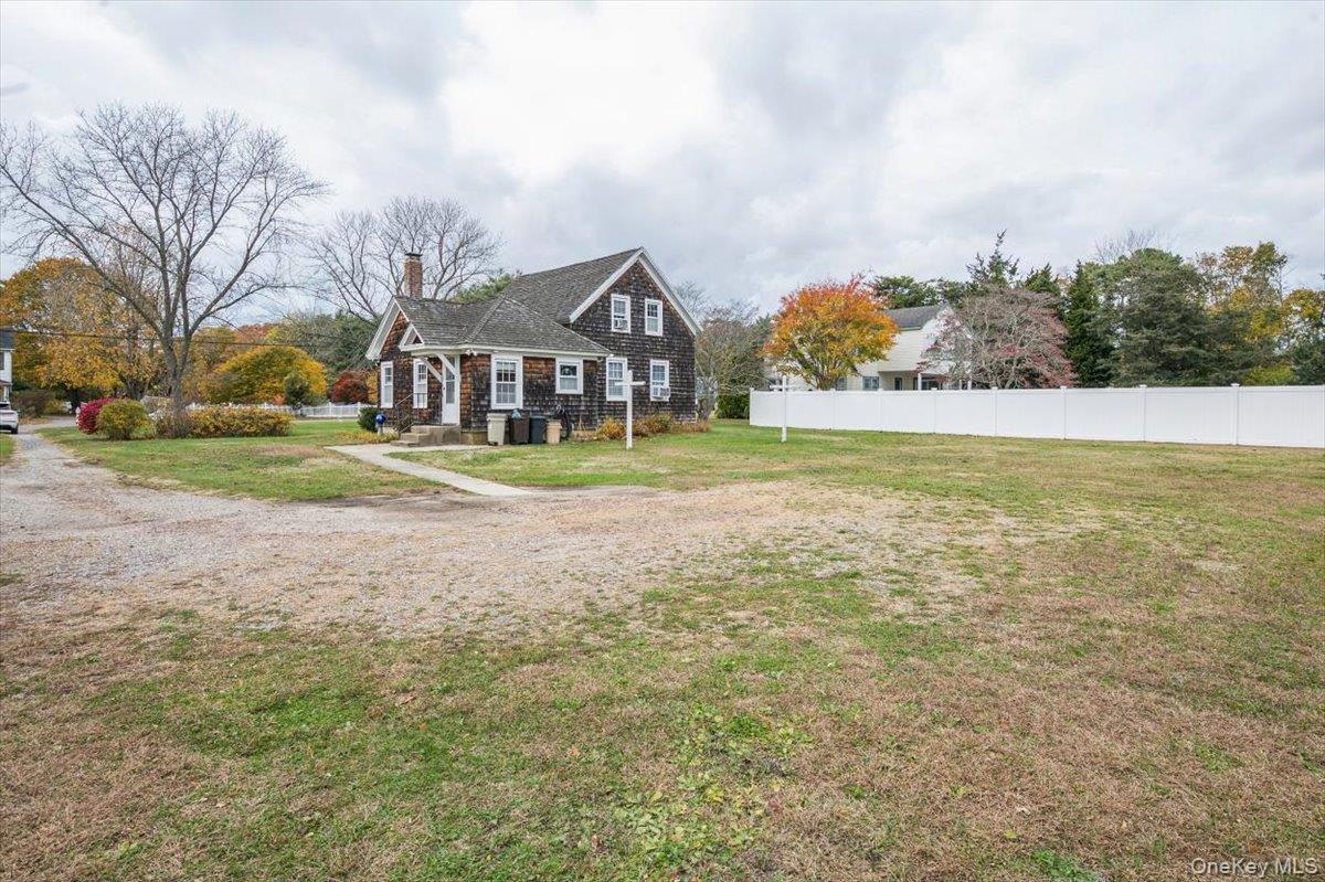 Single Family Locust  Suffolk County, NY 11716, MLS-930818-21