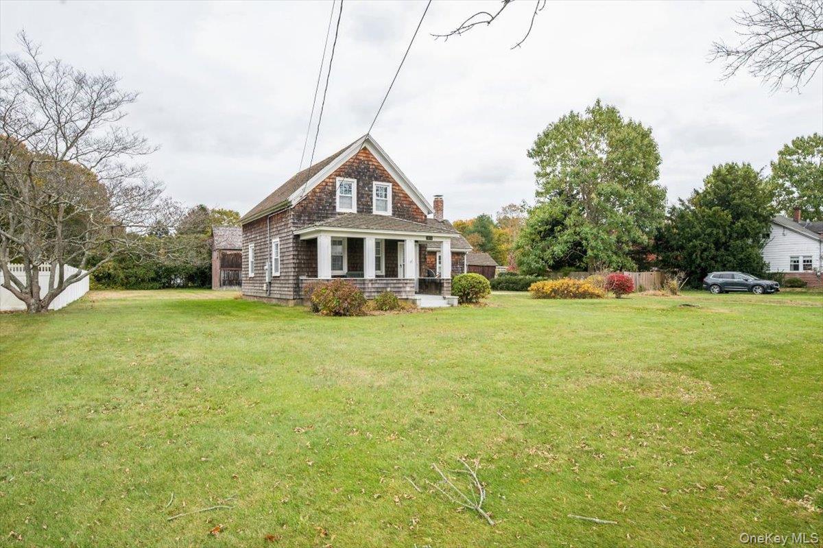 Single Family Locust  Suffolk County, NY 11716, MLS-930818-3