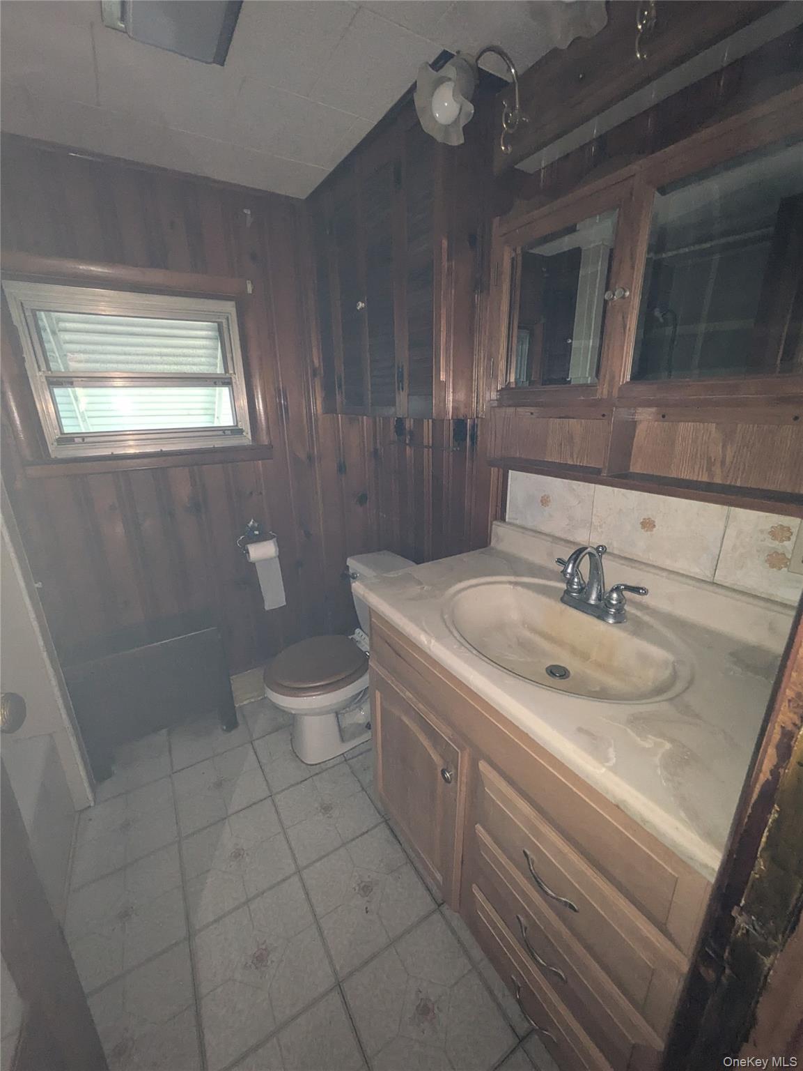 Single Family Glen  Ulster County, NY 12401, MLS-930837-24