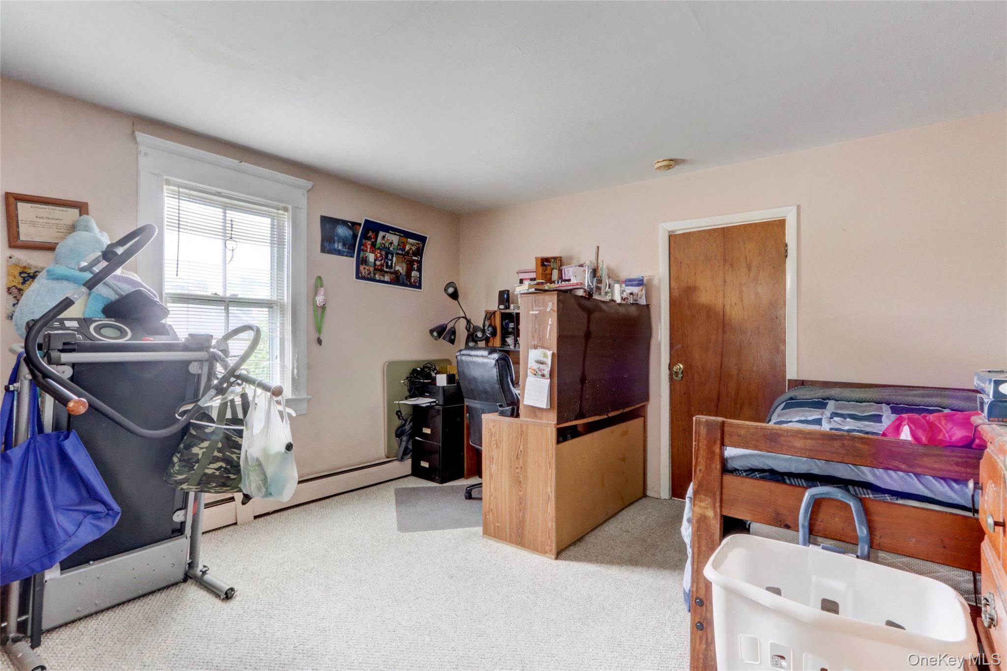 Single Family Lincoln  Suffolk County, NY 11782, MLS-930843-7