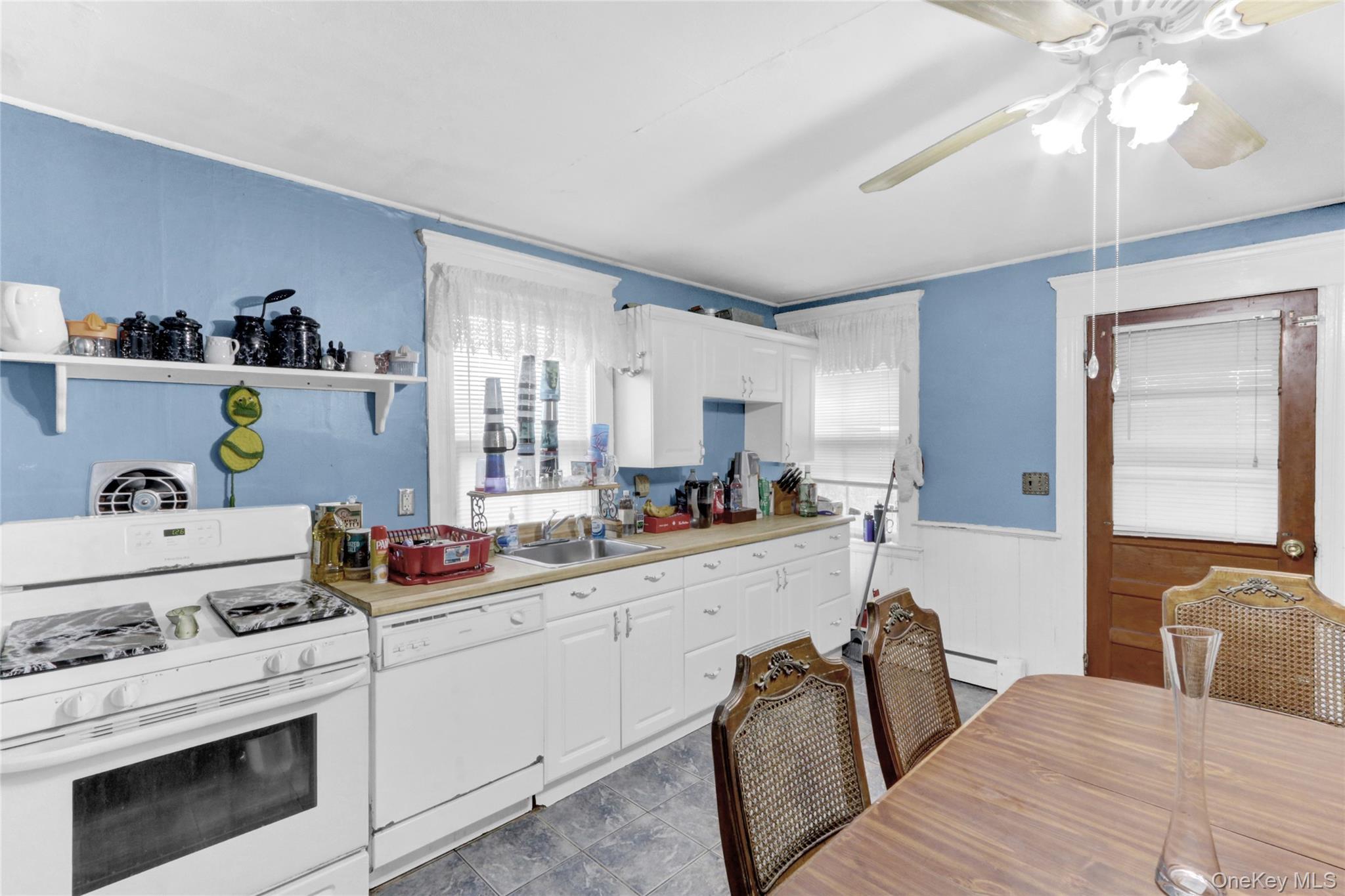 Single Family Lincoln  Suffolk County, NY 11782, MLS-930843-9