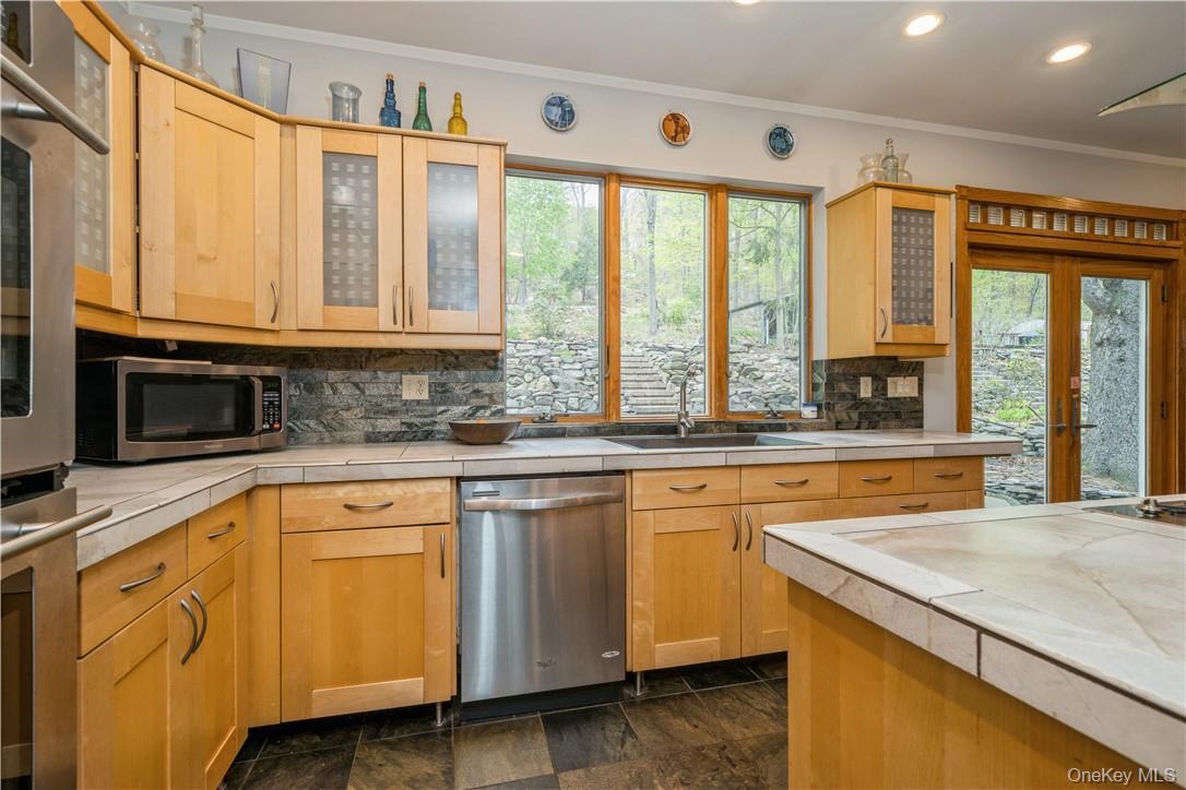 Single Family Seneca  Orange County, NY 10925, MLS-930854-10