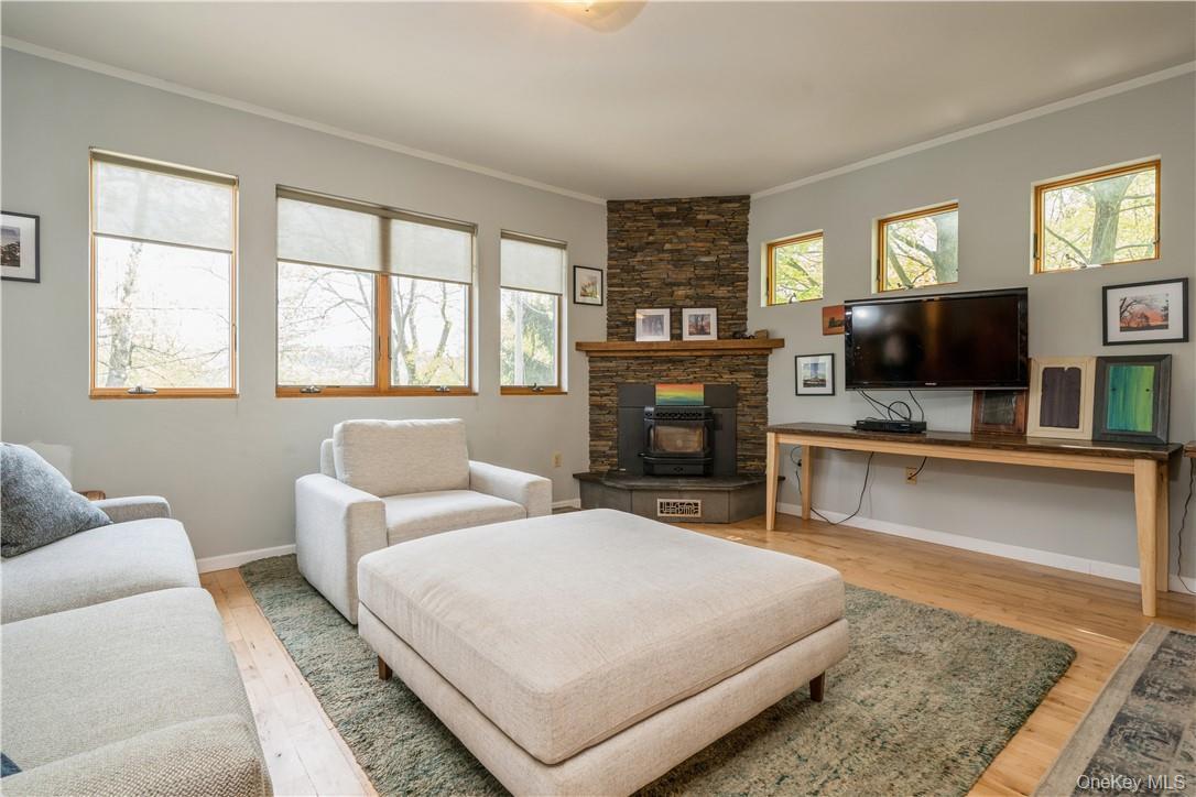 Single Family Seneca  Orange County, NY 10925, MLS-930854-16