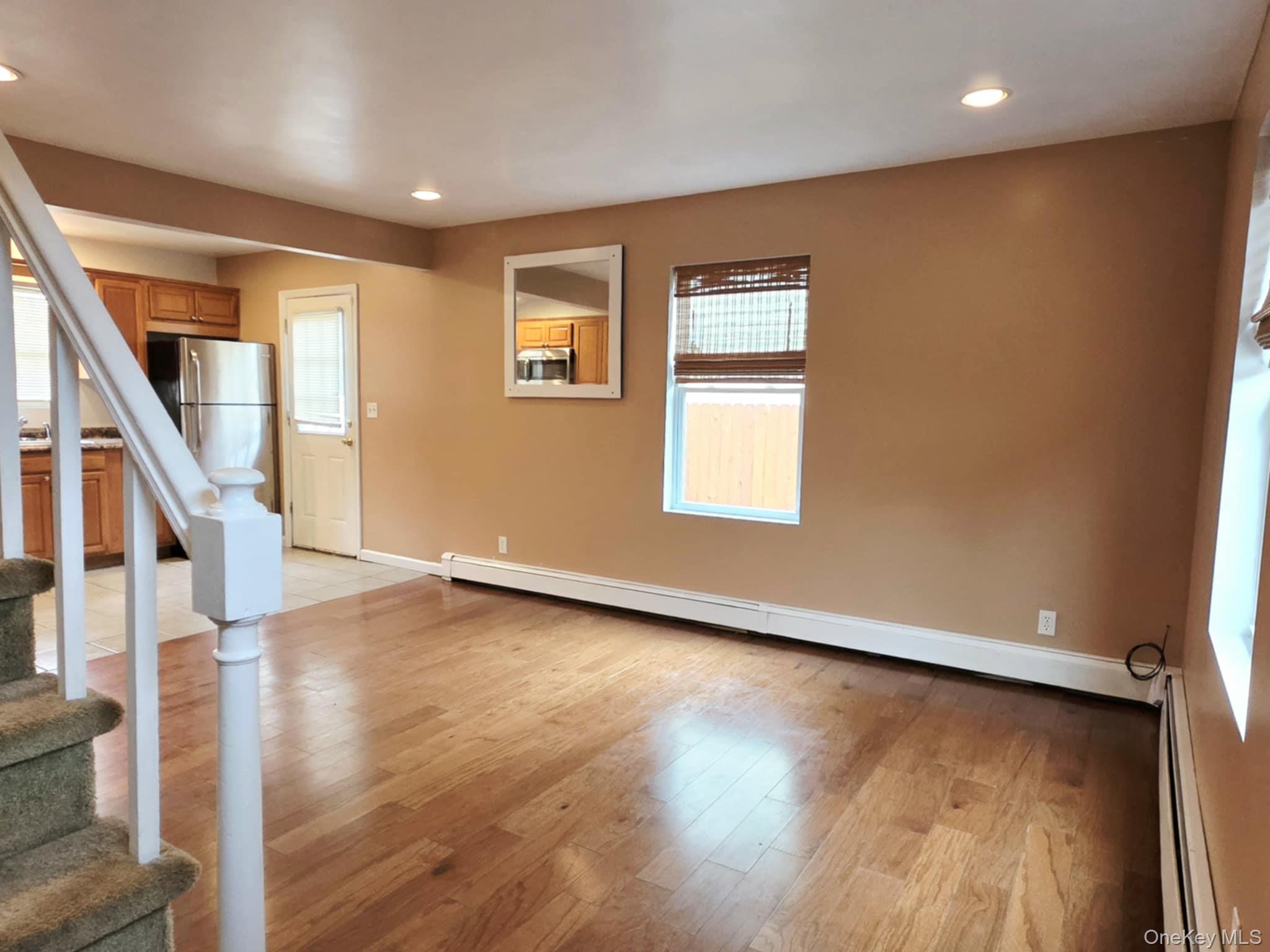 Single Family Commack Suffolk County, NY 11967, MLS-930856-6