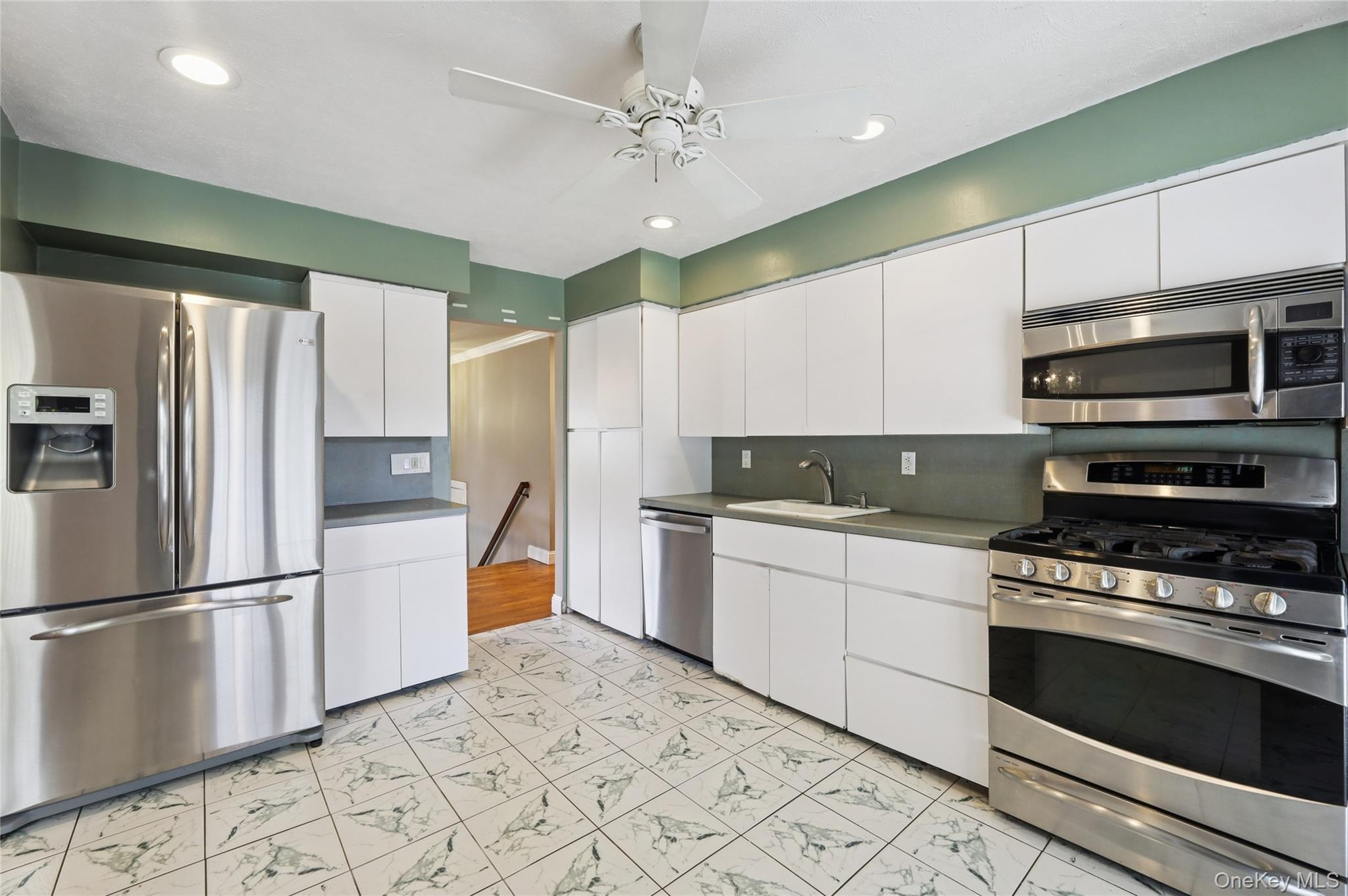 Single Family Lilac  Rockland County, NY 10954, MLS-930858-11