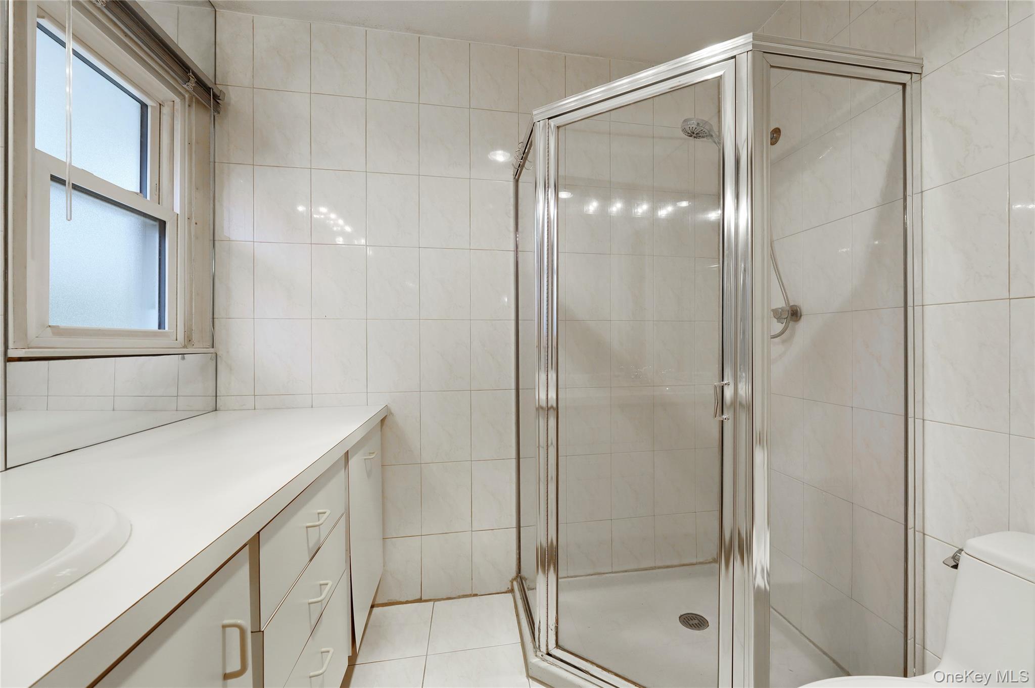 Single Family Lilac  Rockland County, NY 10954, MLS-930858-16