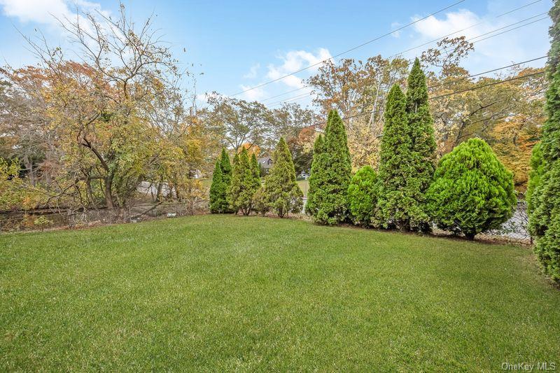 Single Family Gillette Suffolk County, NY 11772, MLS-930859-8