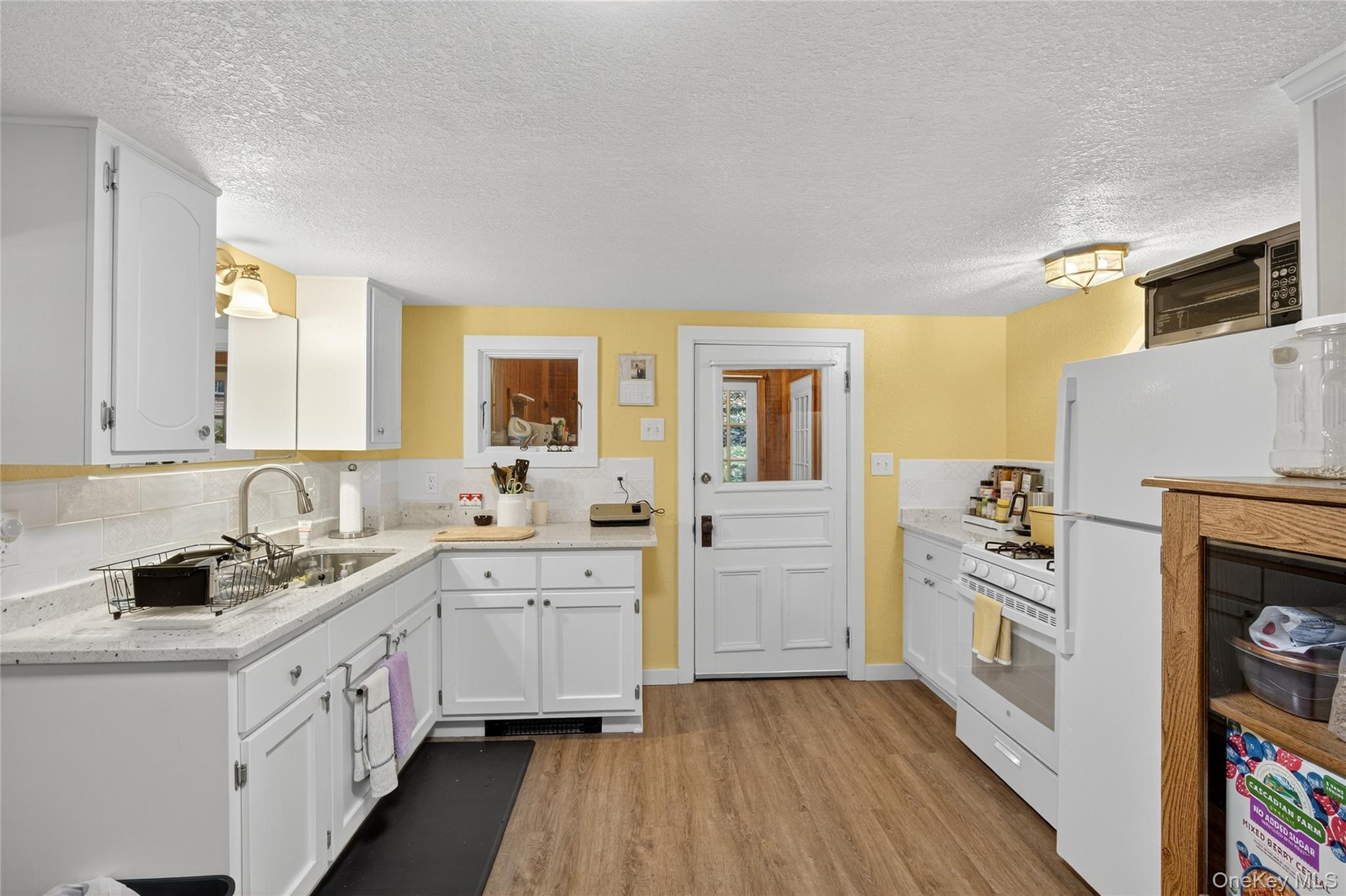 Single Family Dewitt Ulster County, NY 12401, MLS-930865-17