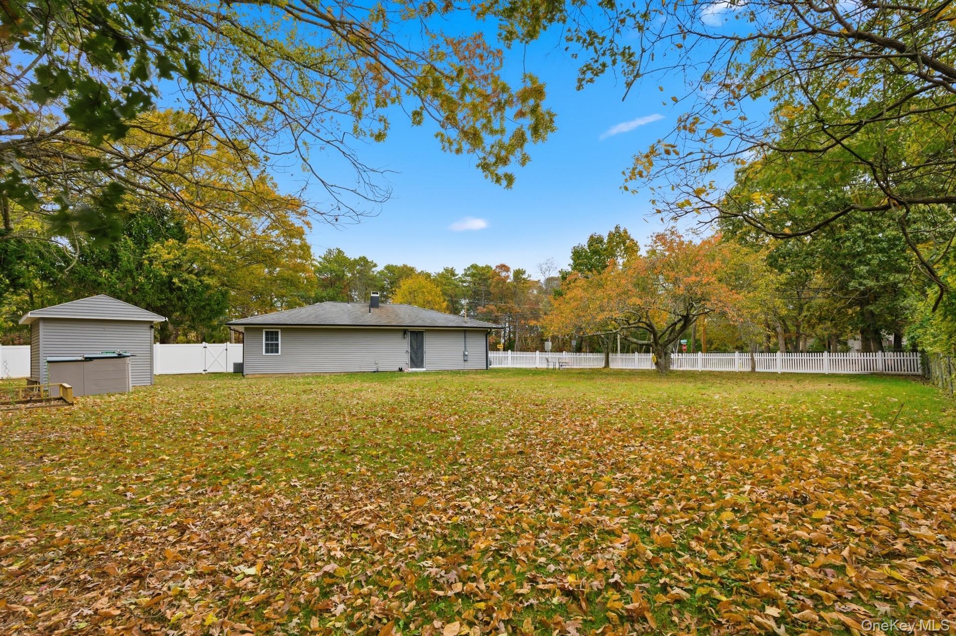 Single Family Beaver Dam  Suffolk County, NY 11719, MLS-930868-2