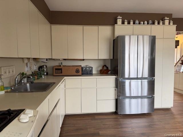 Single Family Fairlawn  Suffolk County, NY 11967, MLS-930872-28