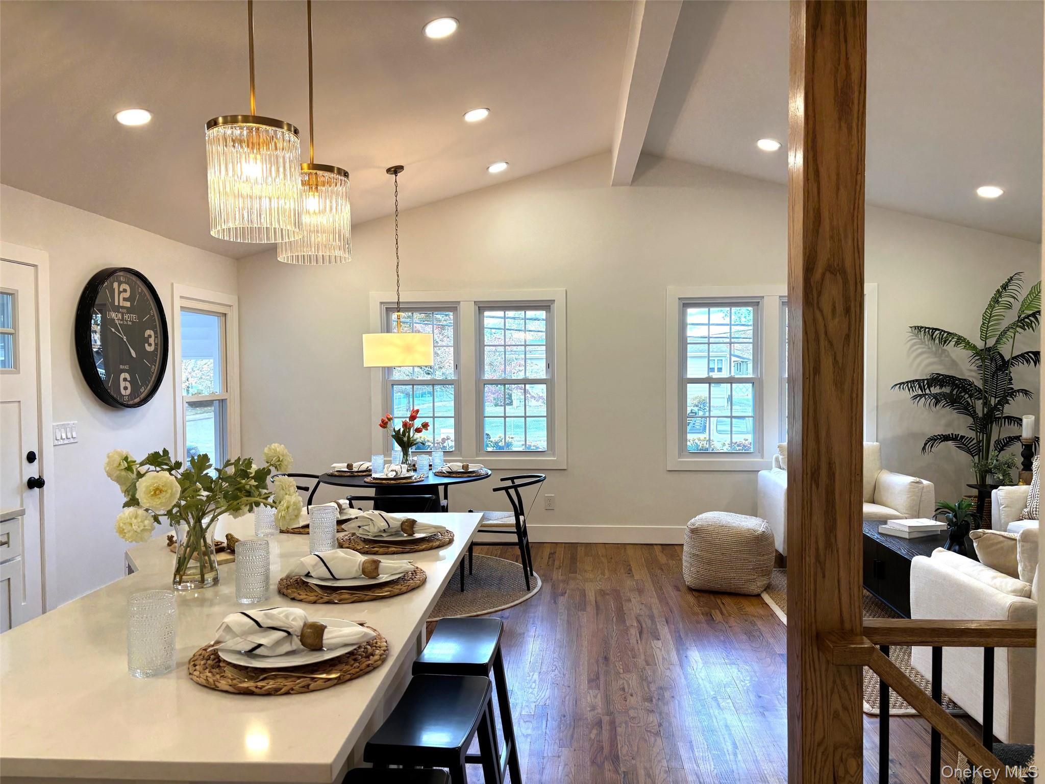 Single Family Loop  Suffolk County, NY 11782, MLS-930881-27