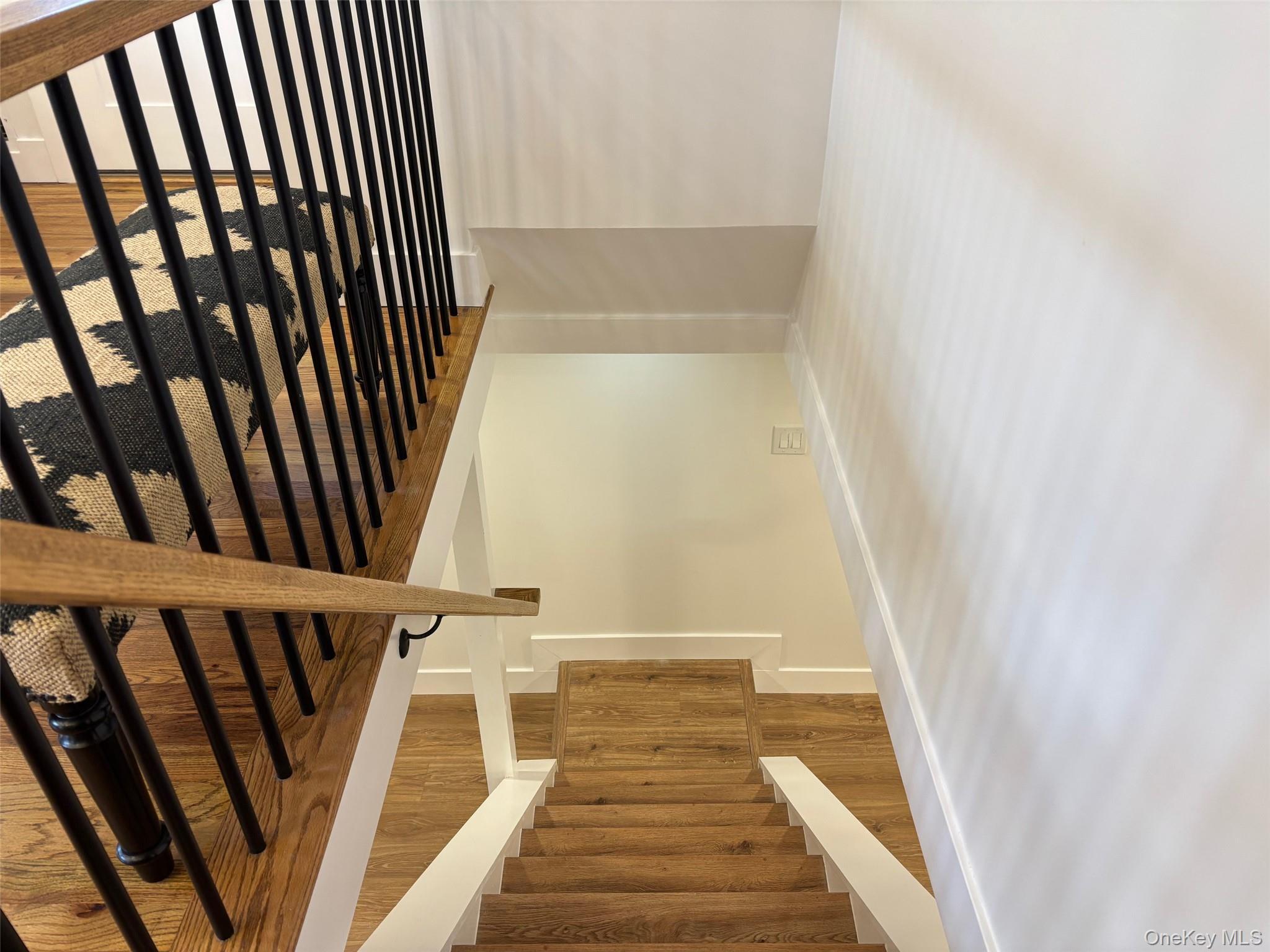 Single Family Loop  Suffolk County, NY 11782, MLS-930881-29