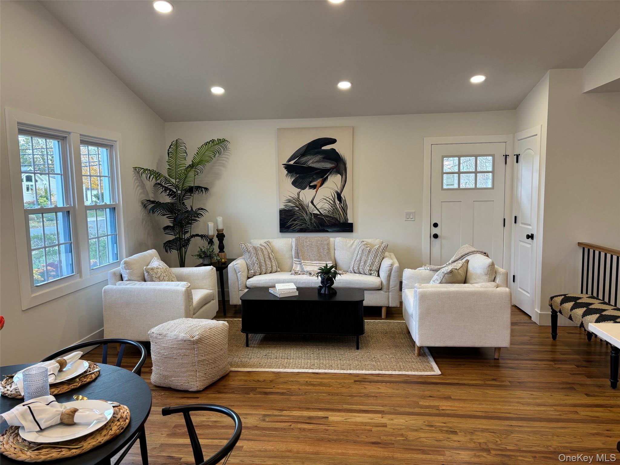 Single Family Loop  Suffolk County, NY 11782, MLS-930881-4