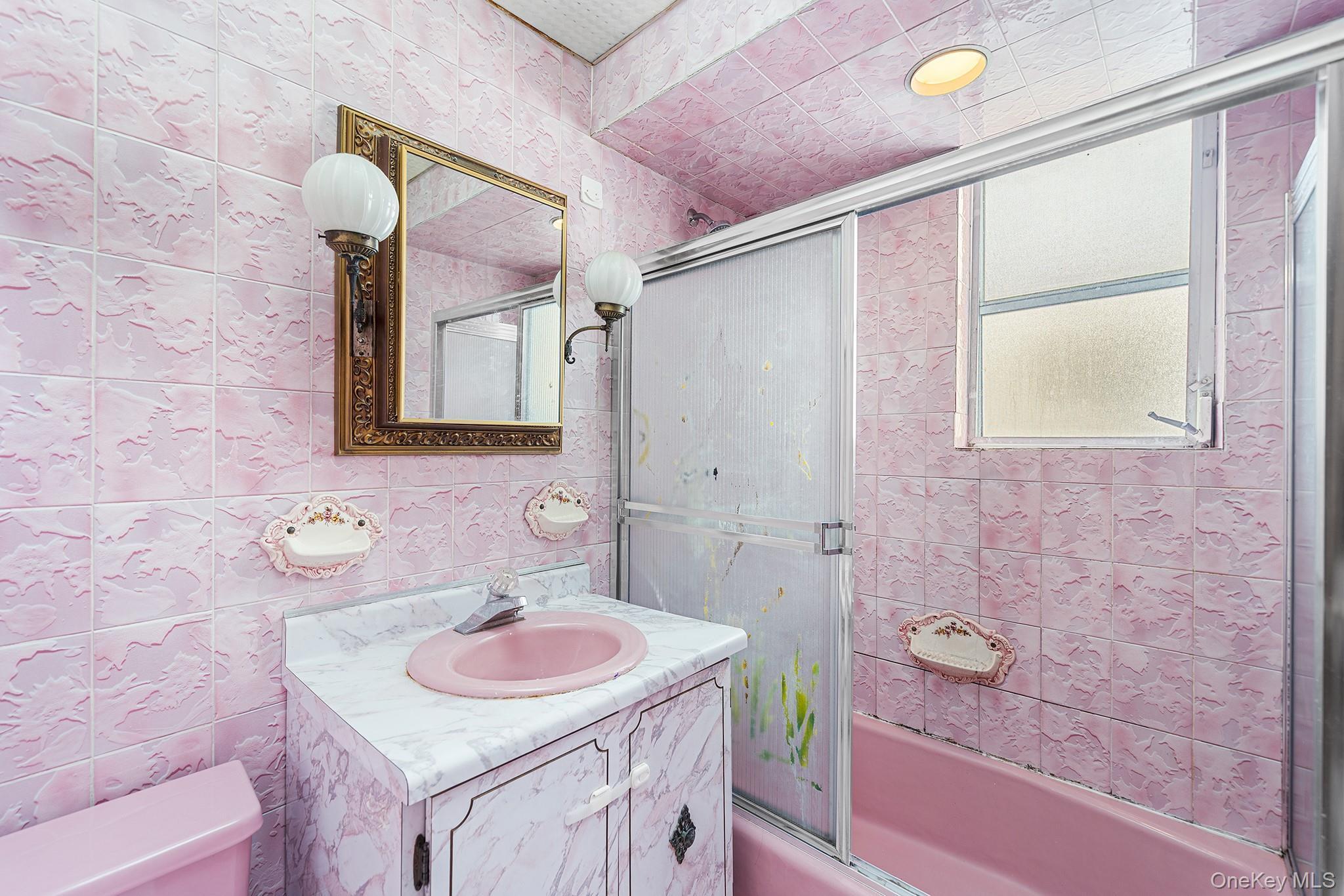 Single Family 10th  Brooklyn, NY 11219, MLS-930888-20